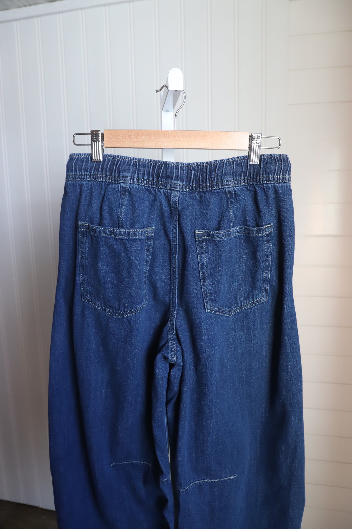 Gap mid rise horseshoe jeans size XS