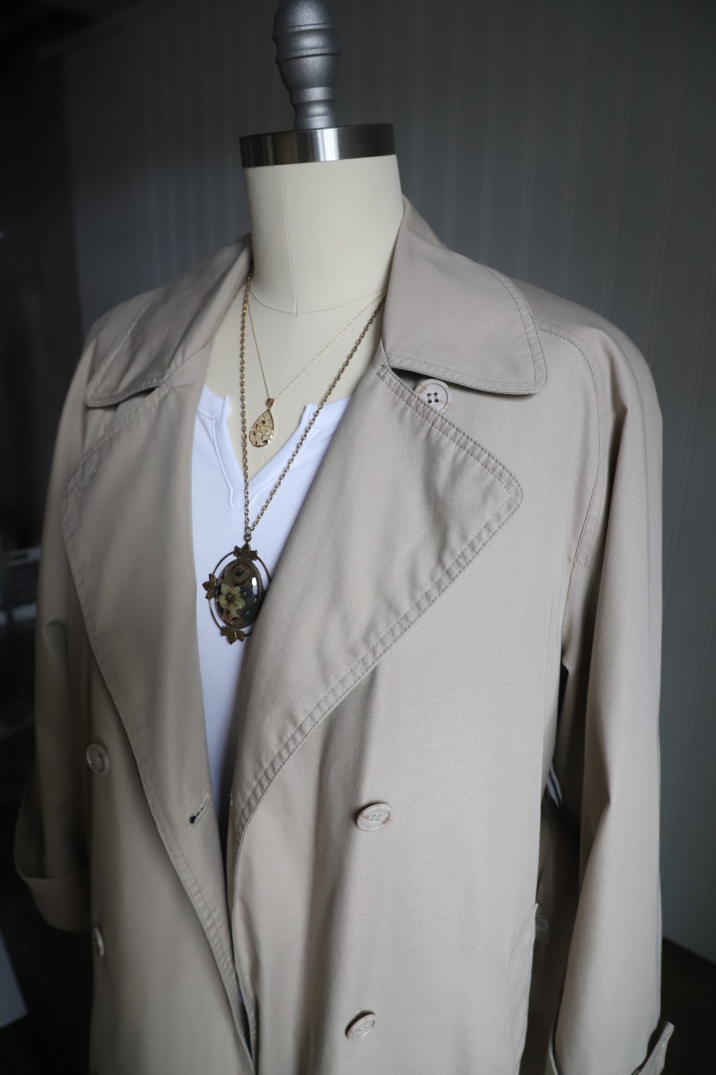Vintage Towne trench coat size 12