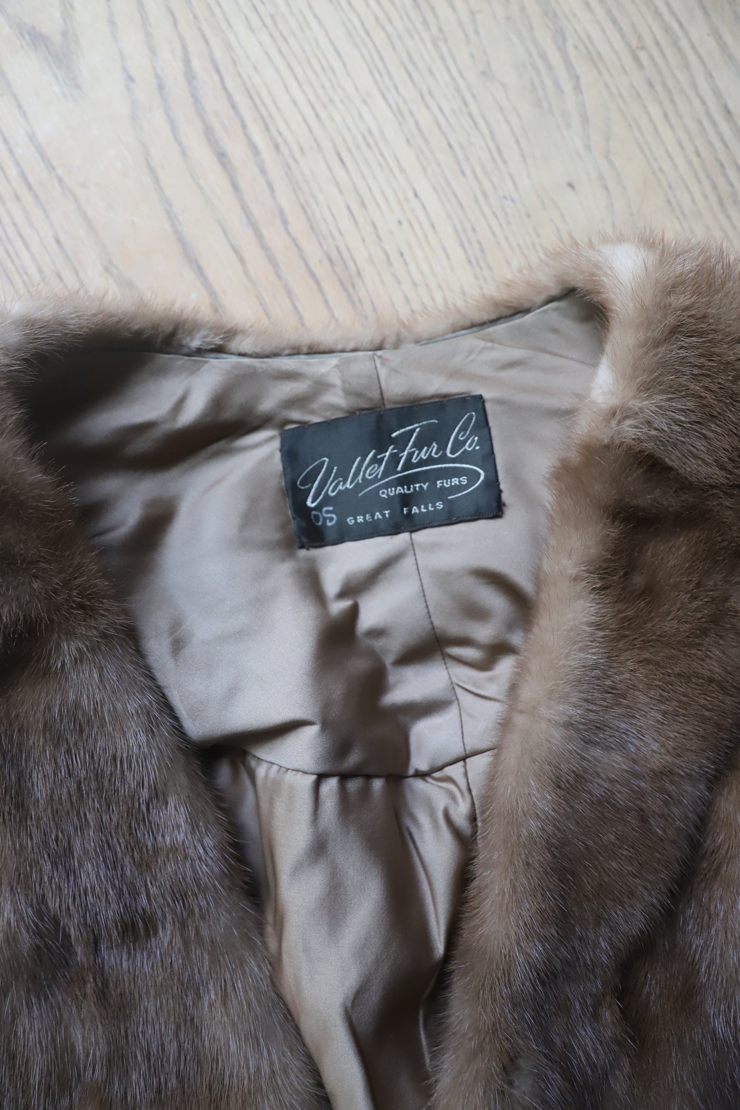 Vintage 1950’s light brown real fur shawl