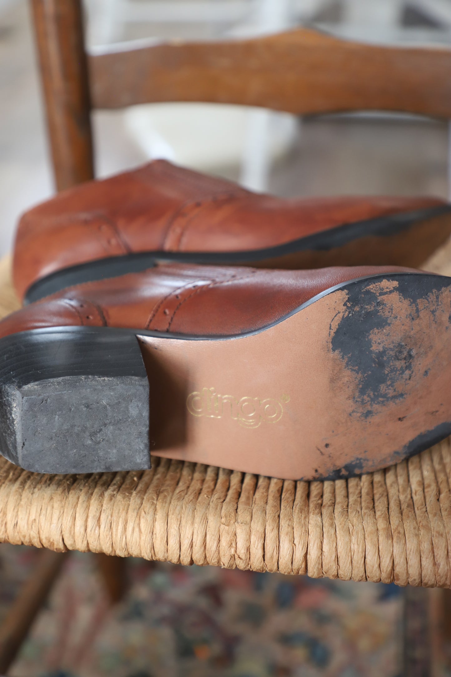 Vintage Dingo leather booties size 8.5