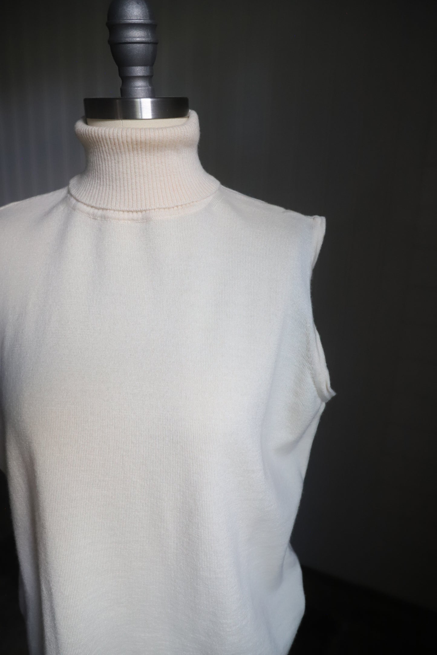 Kate Hill Italian Merino Wool knit size XL