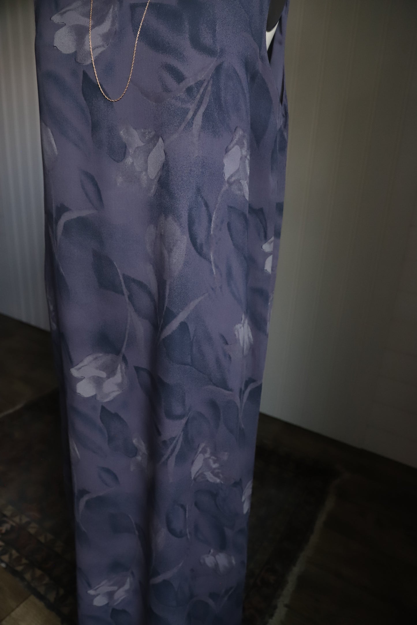 Vintage 90’s silk dress size 8
