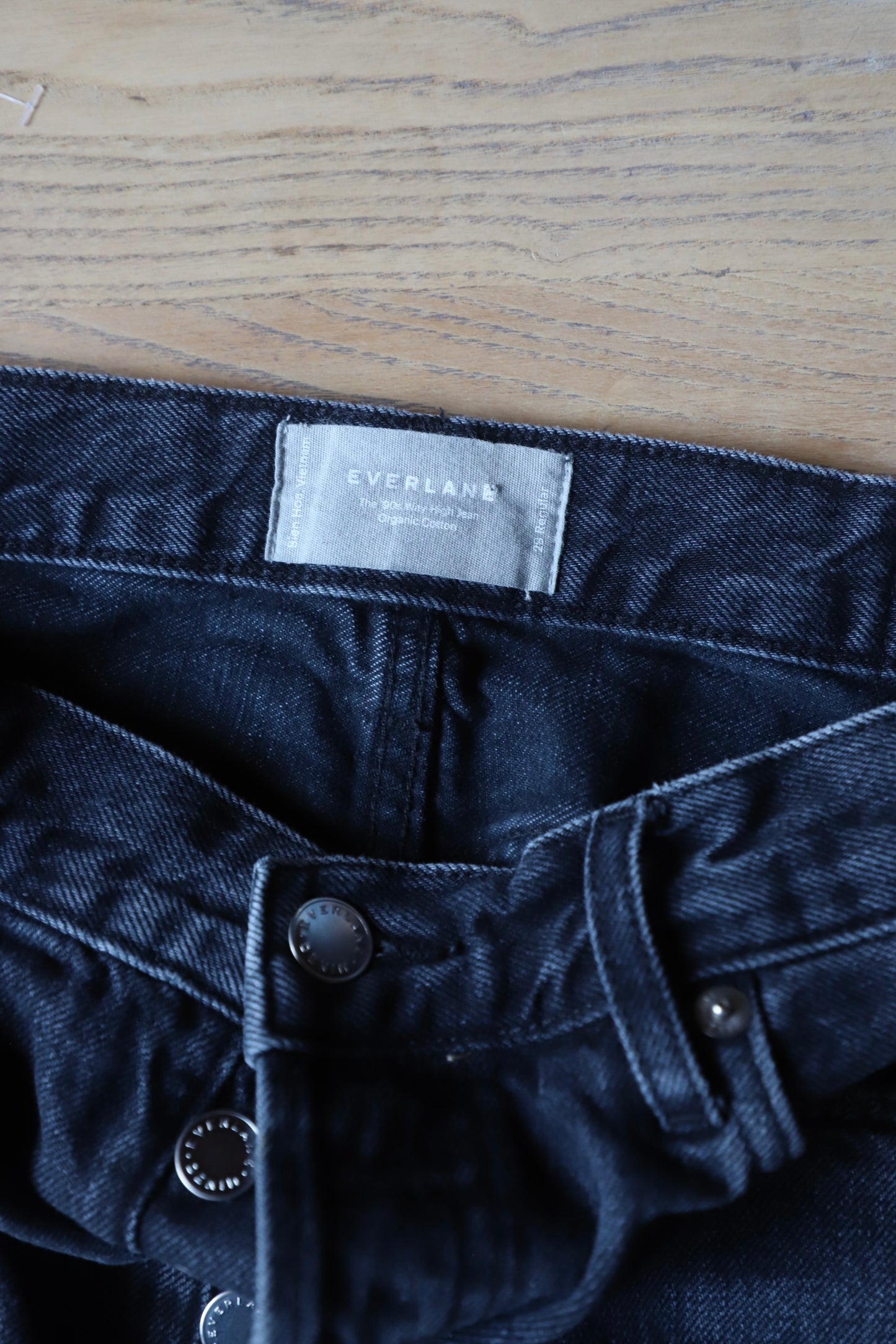 Everlane 90’s way high jeans, organic cotton! Size 29