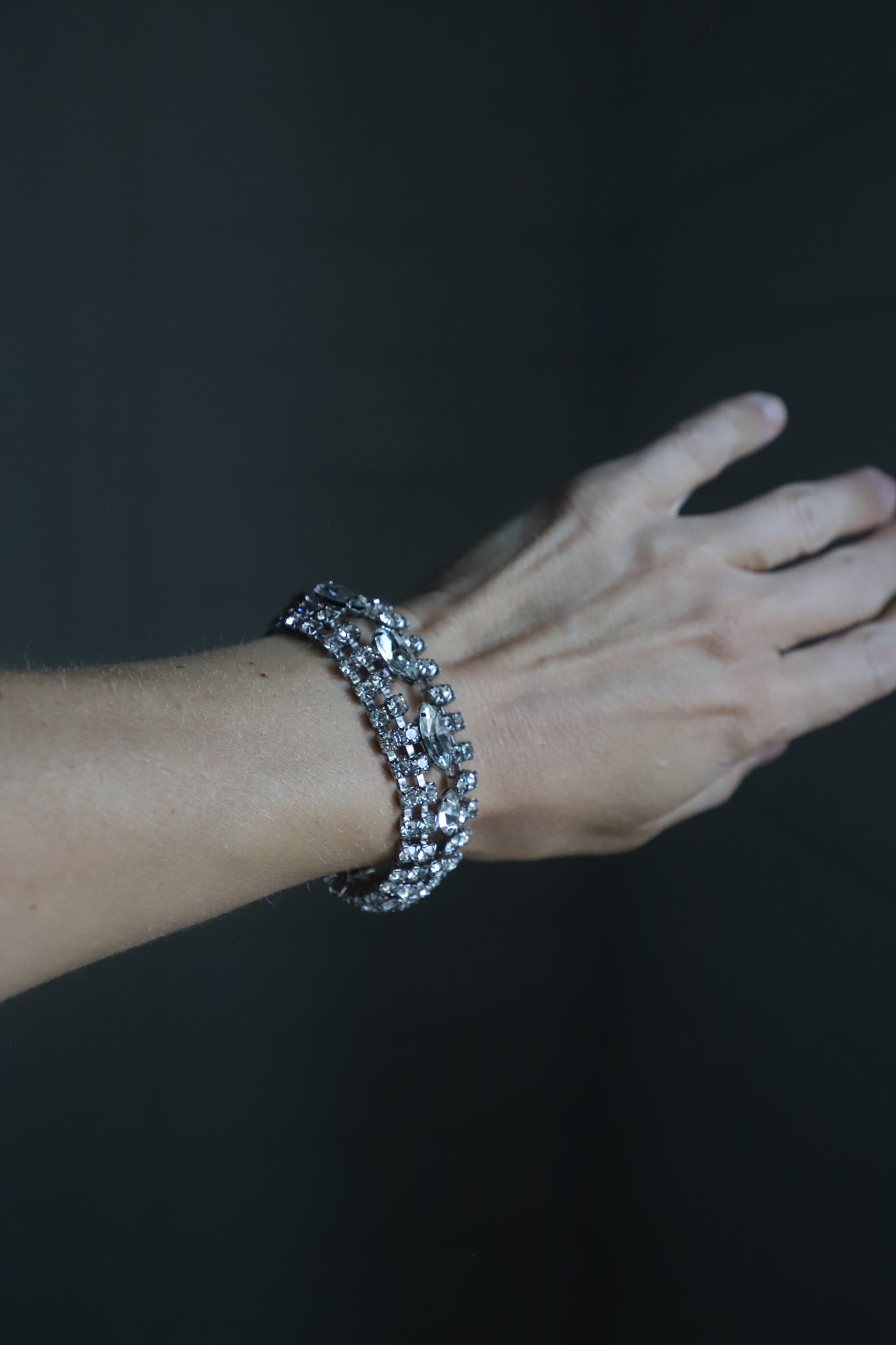 Vintage rinestone bracelet/earrings combo