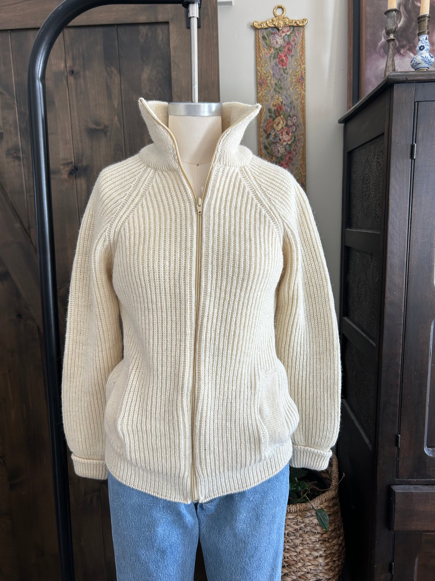 Vintage LLBean wool zip up sweater|cream