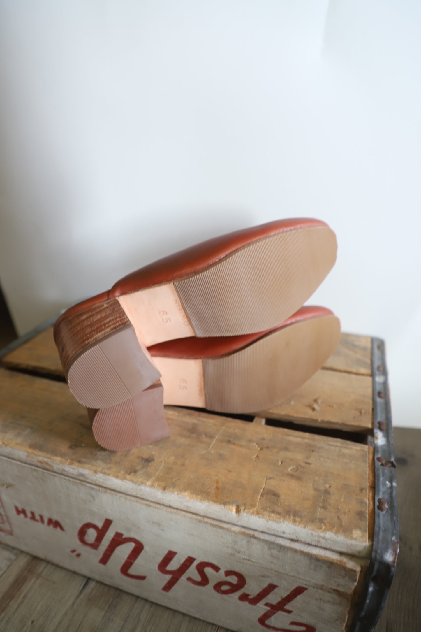 Nisolo mules size 6.5