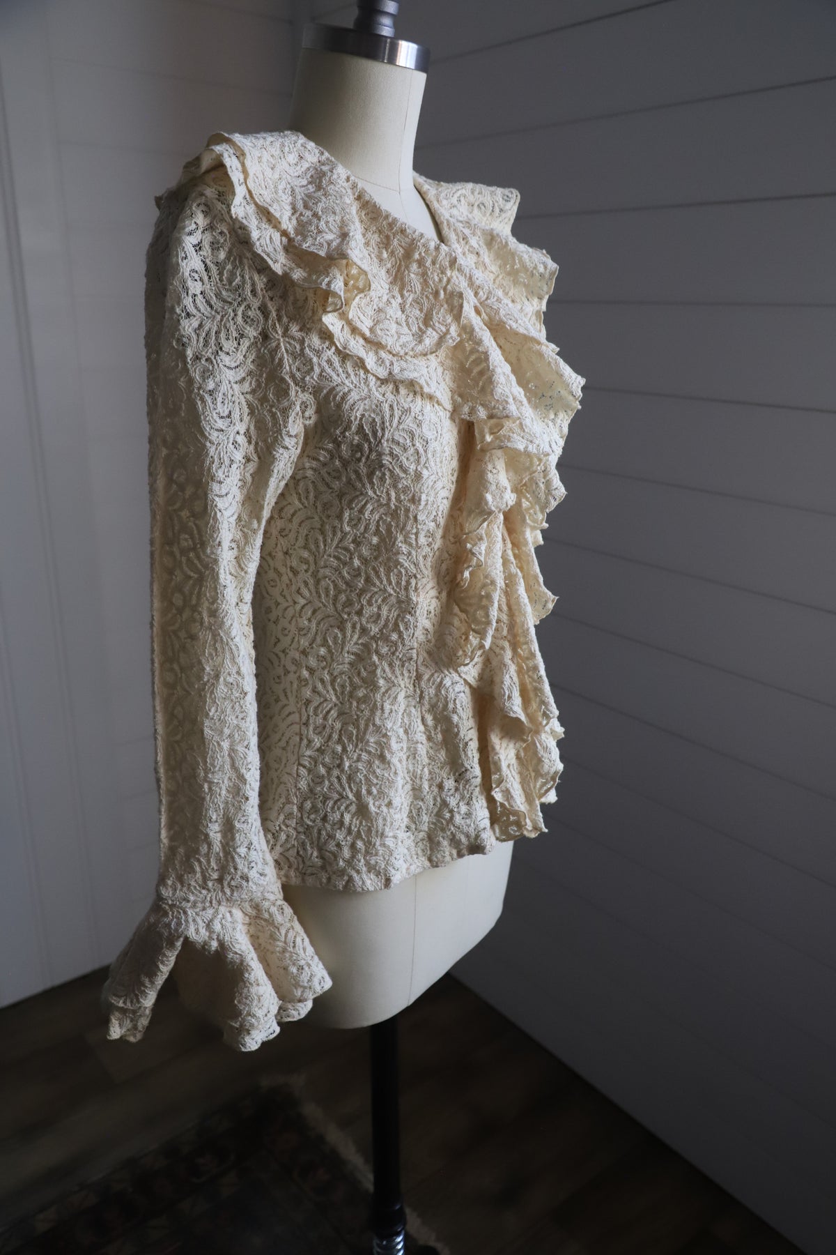 Ralph Lauren lace blouse (S)