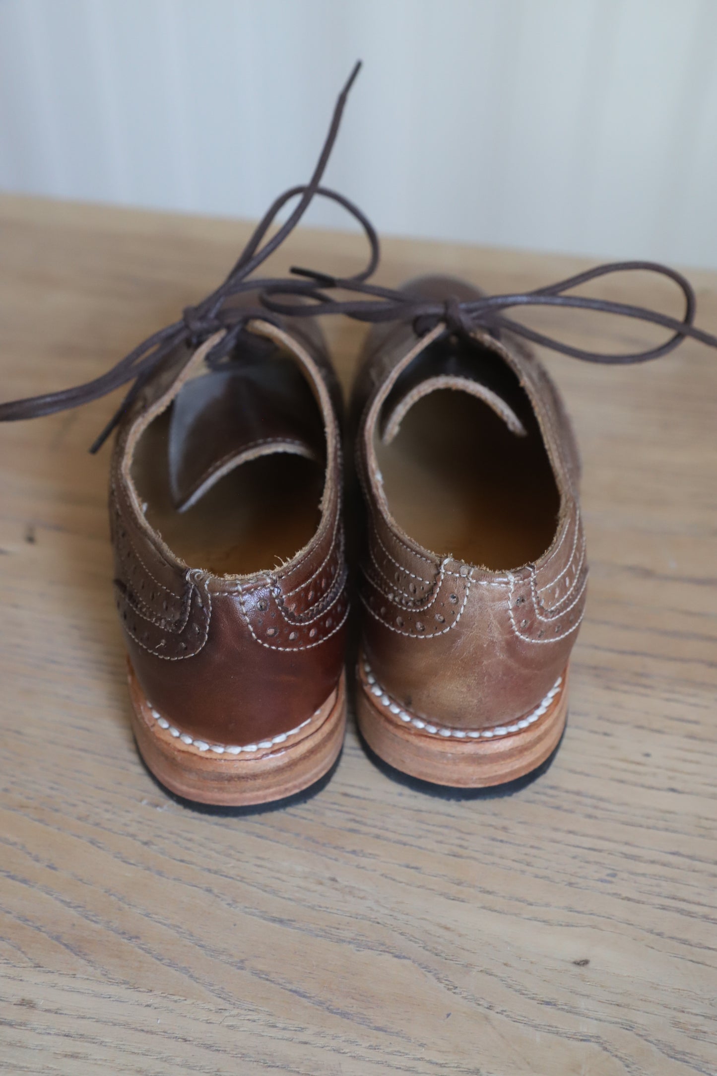 BedStu all leather oxfords size 6.5