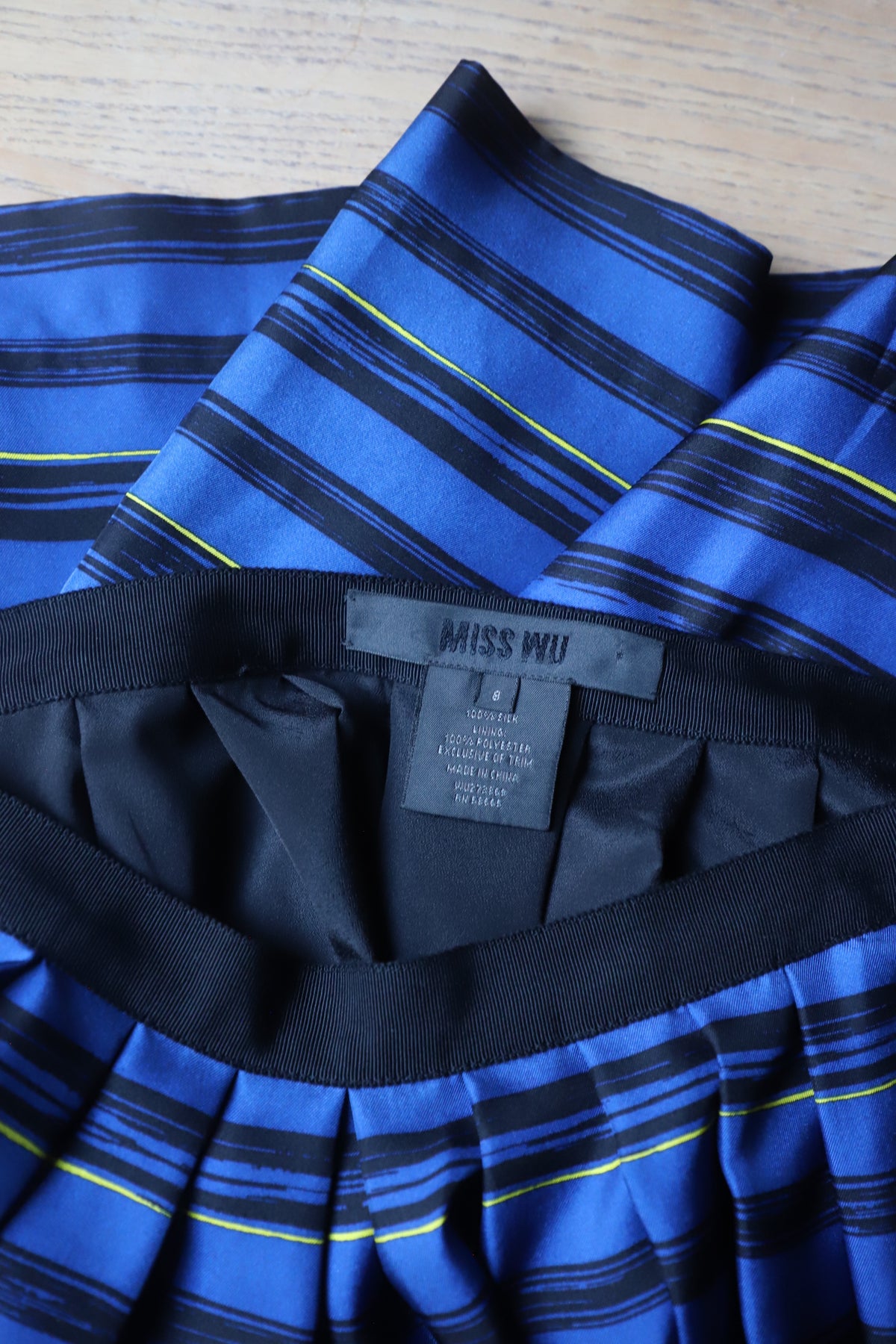 Miss Wu 100% silk skirt size 8
