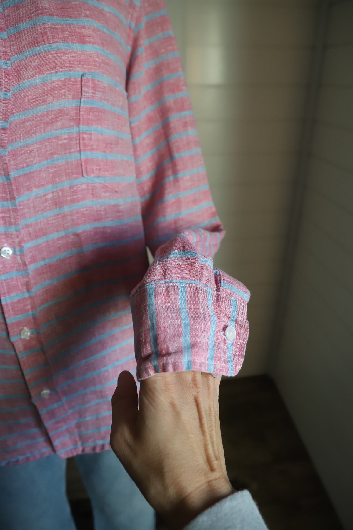 Frank and Eileen linen shirt size M