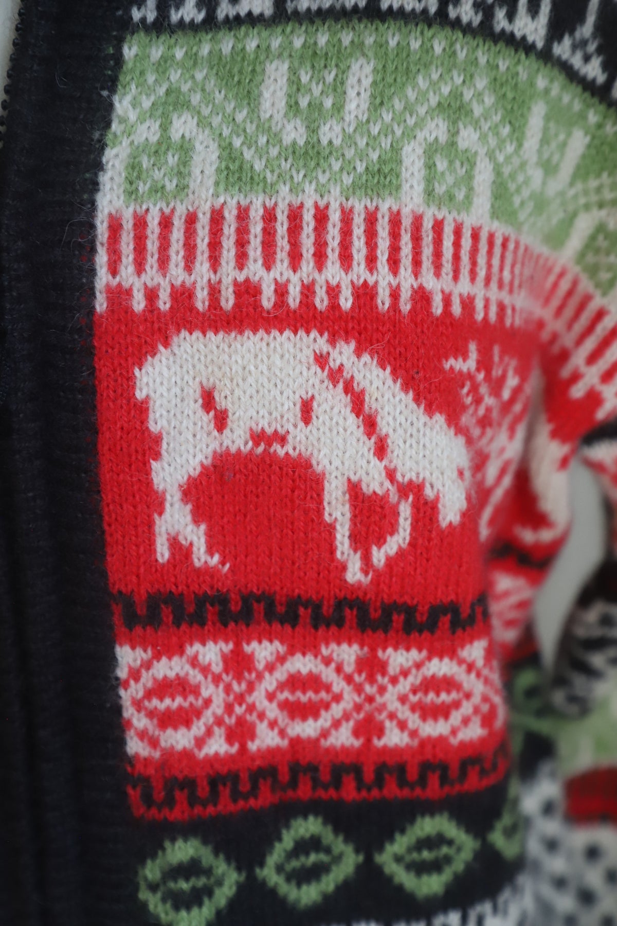 Wool zip up sweater with Reindeer design