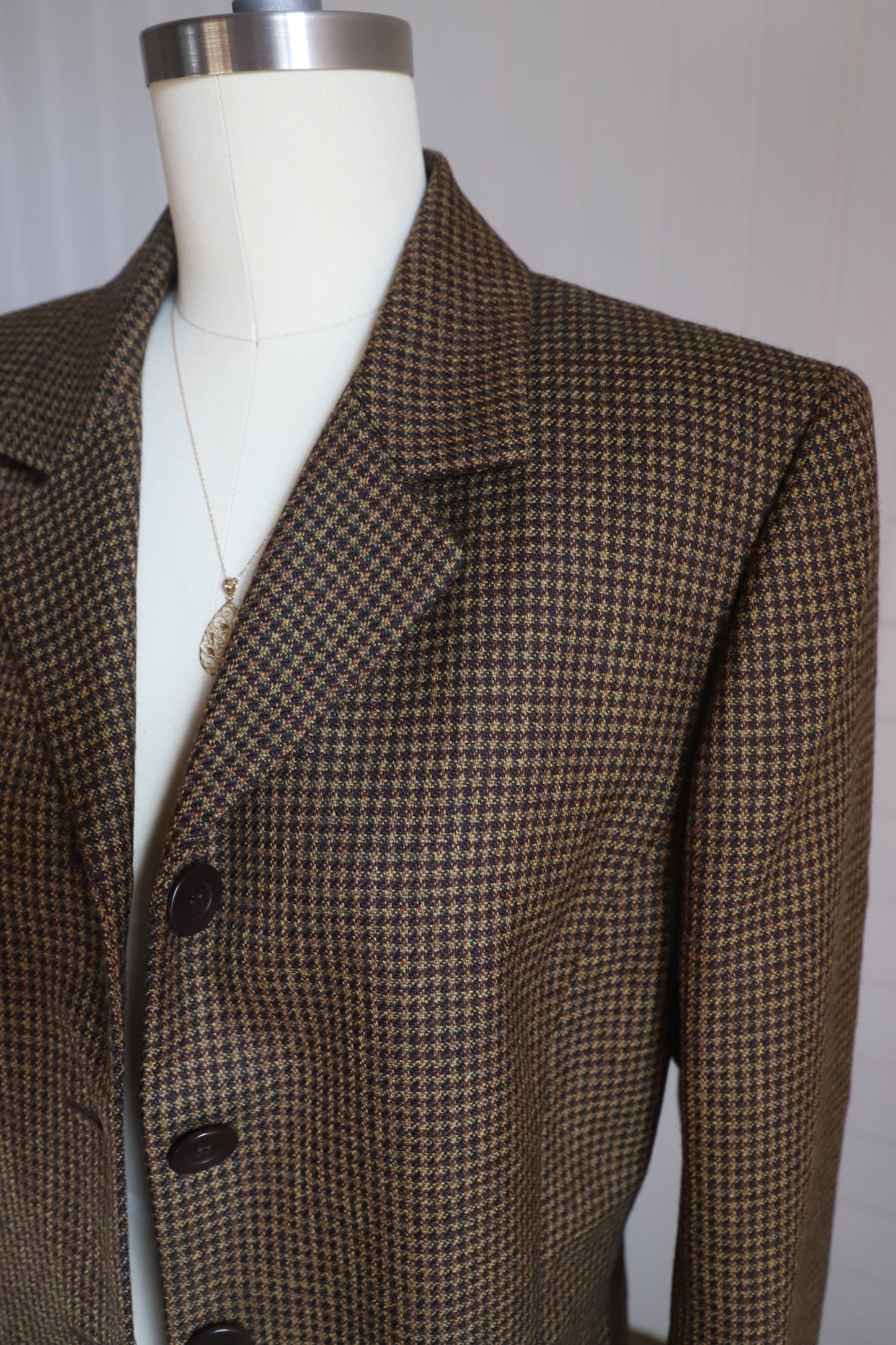 Liz Claiborne Wool blazer size 6