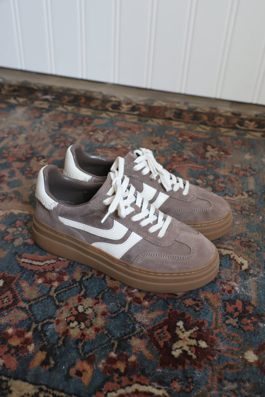 Steve Madden Dodge Expresso sneakers size 8.5