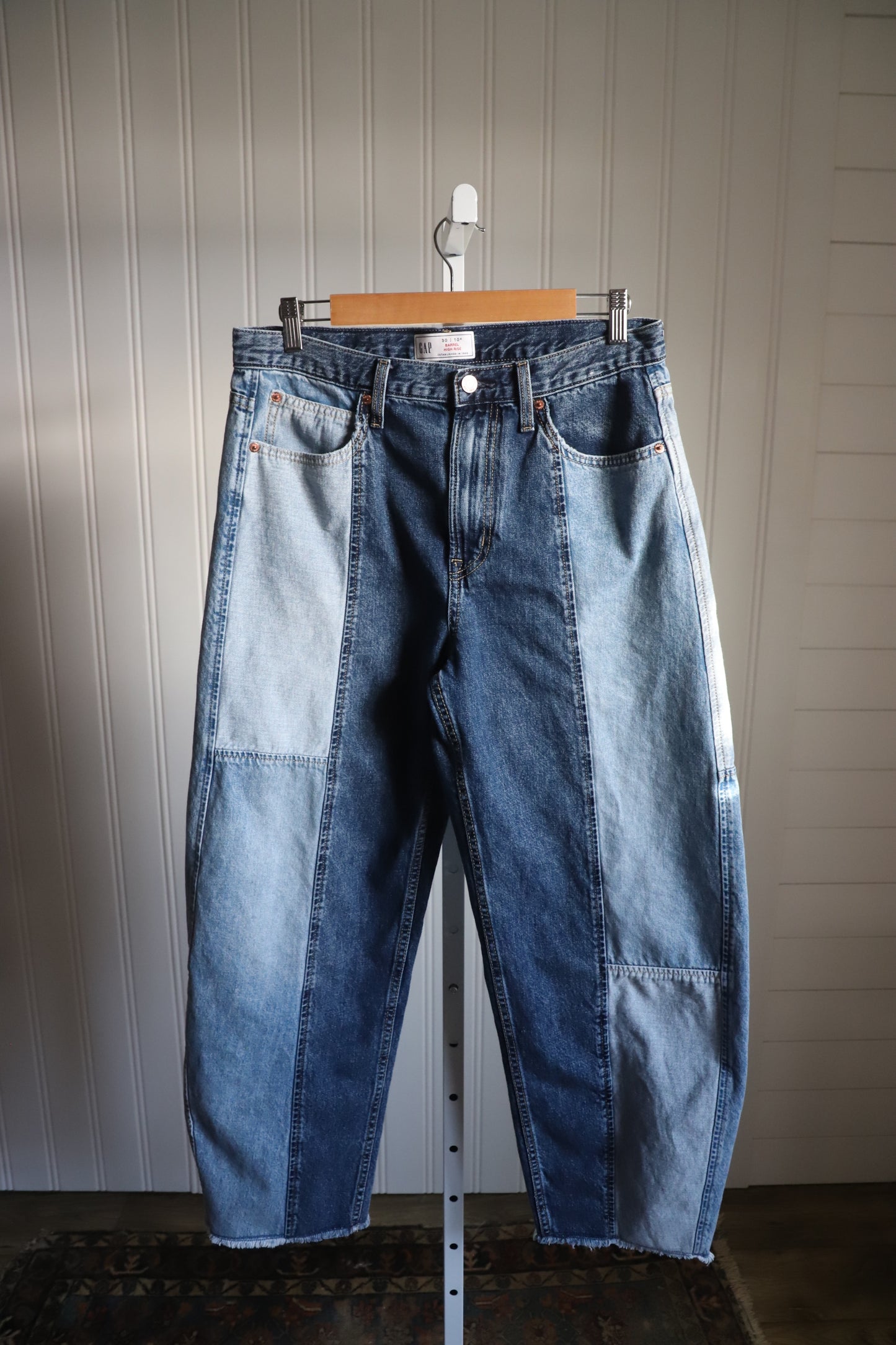 Gap patchwork barrel jeans size 10