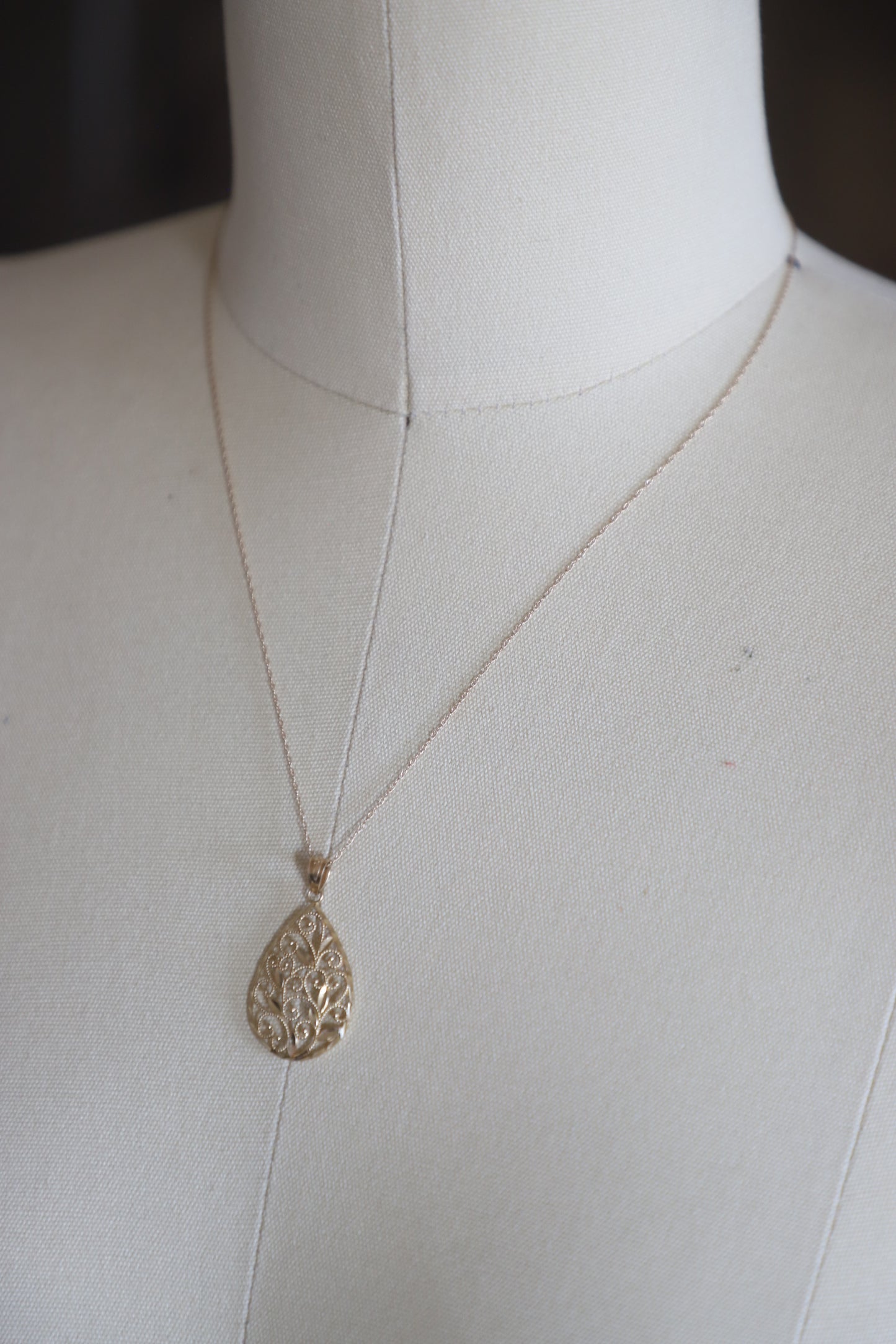 10k Gold necklace/earrings set