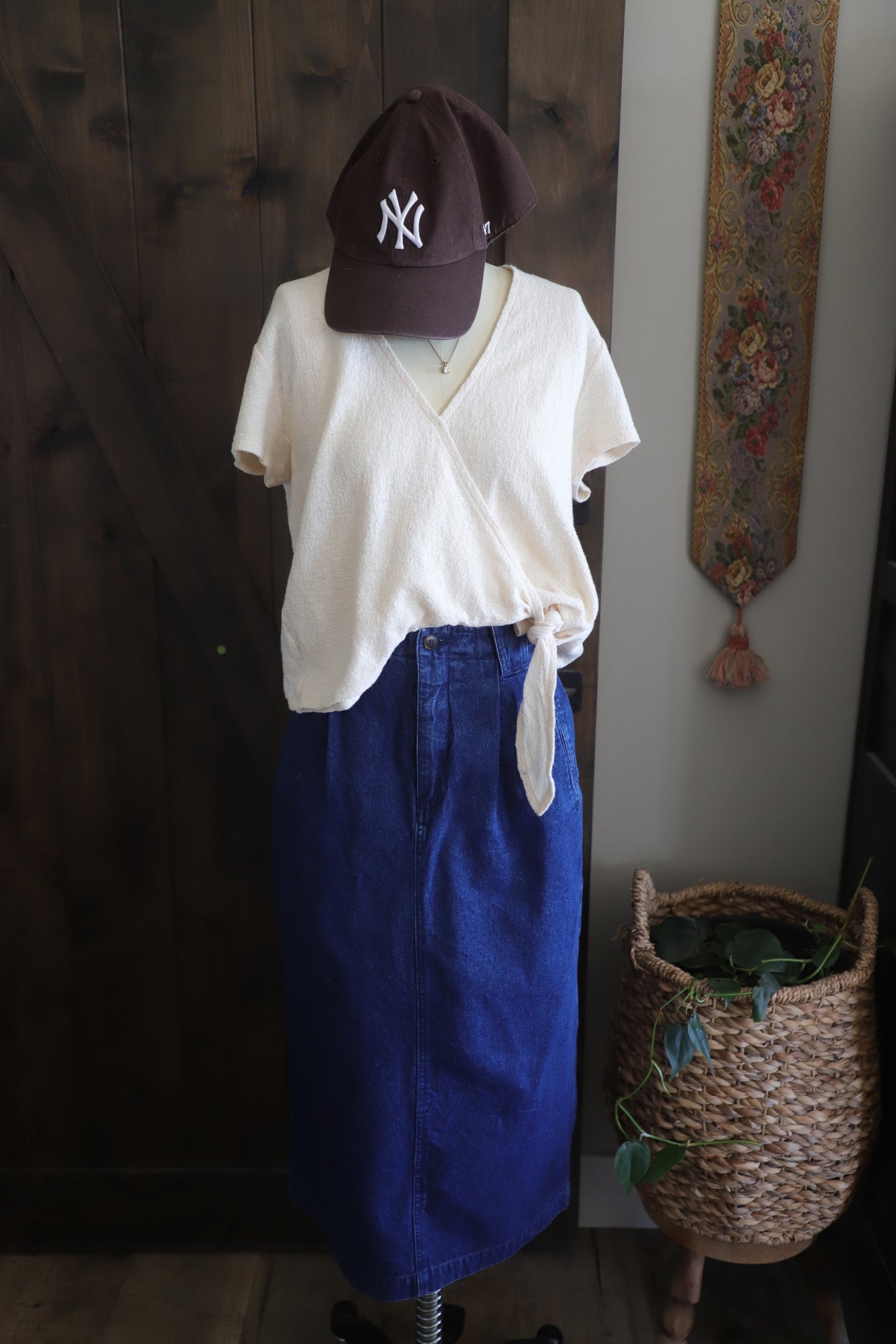 Vintage LizSport denim skirt 10