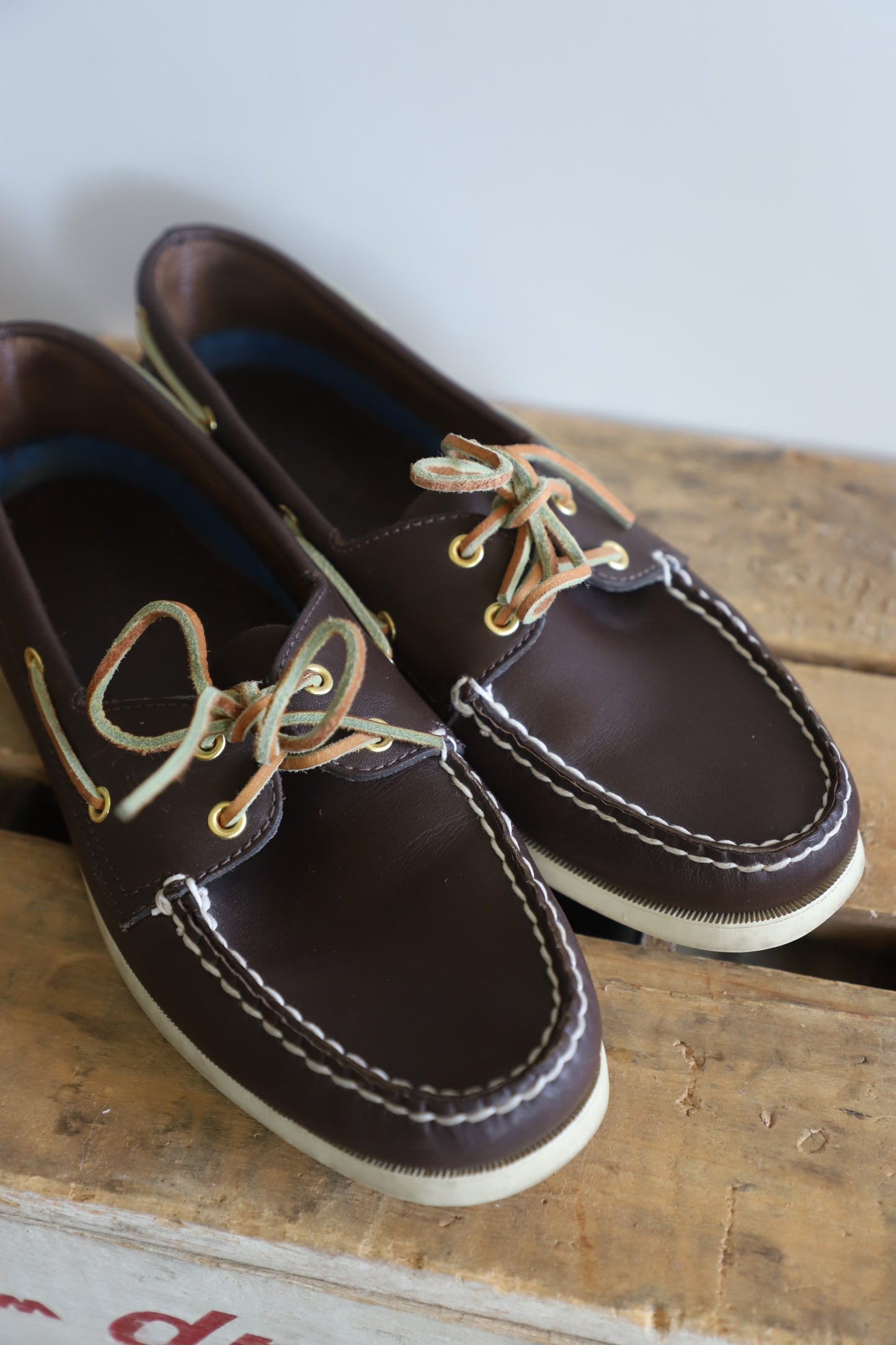 Sperry boat shoes size 10