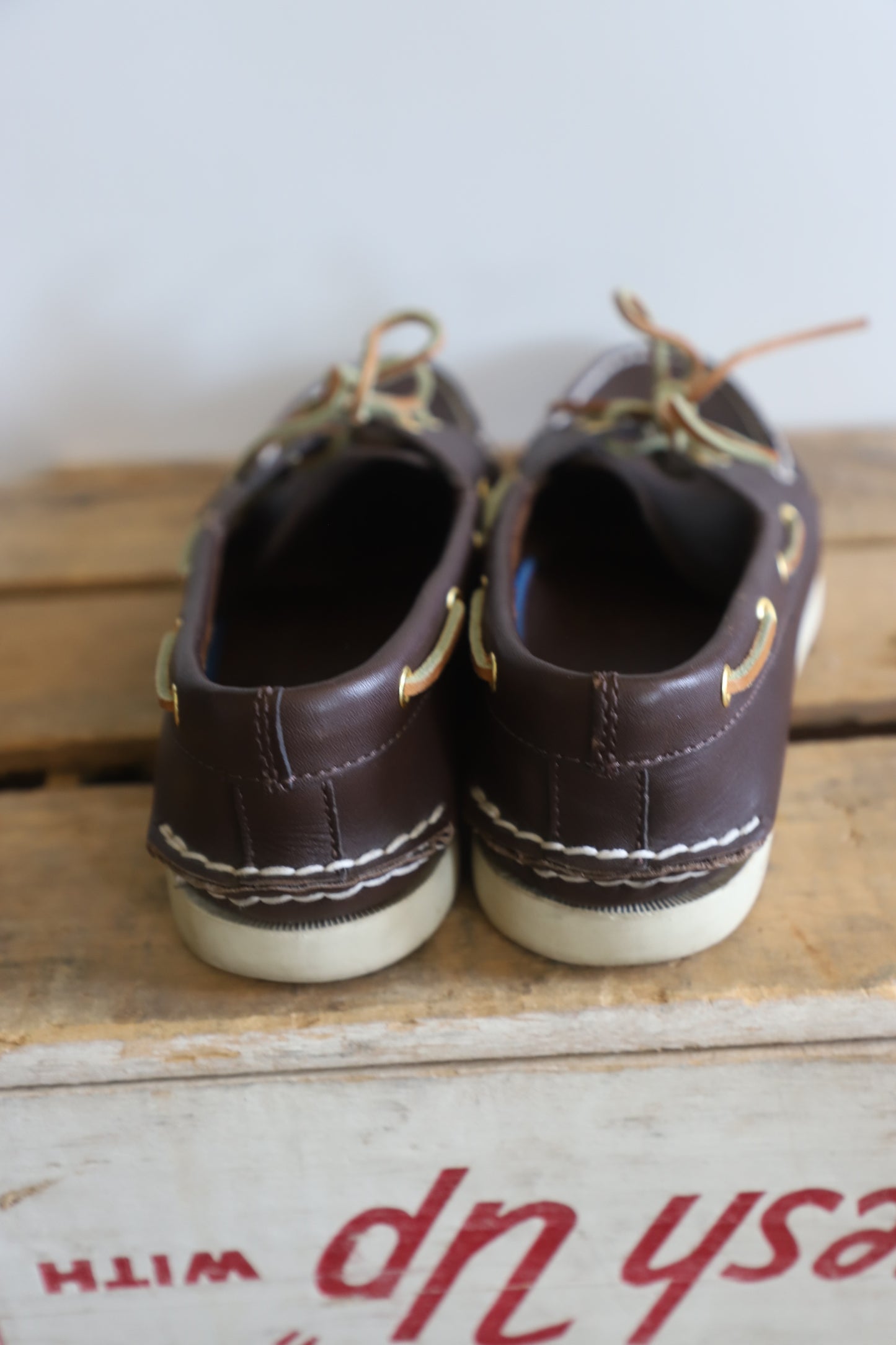 Sperry boat shoes size 10