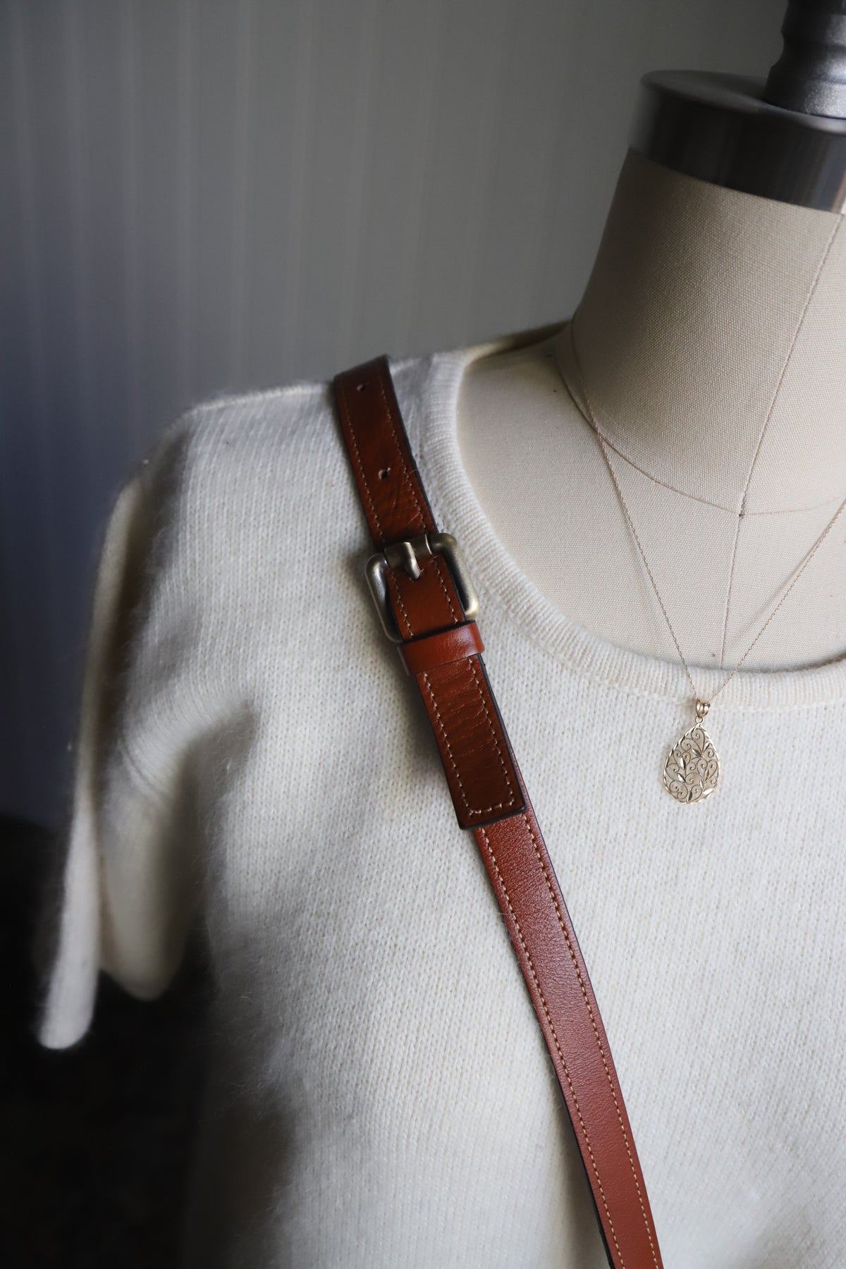 Vintage A. Bellucci leather bucket bag with crossbody strap