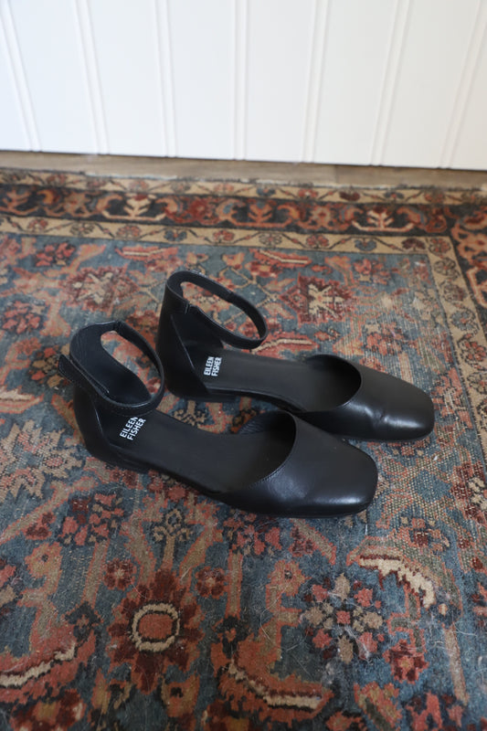 Eileen Fisher Sue leather flats size 7