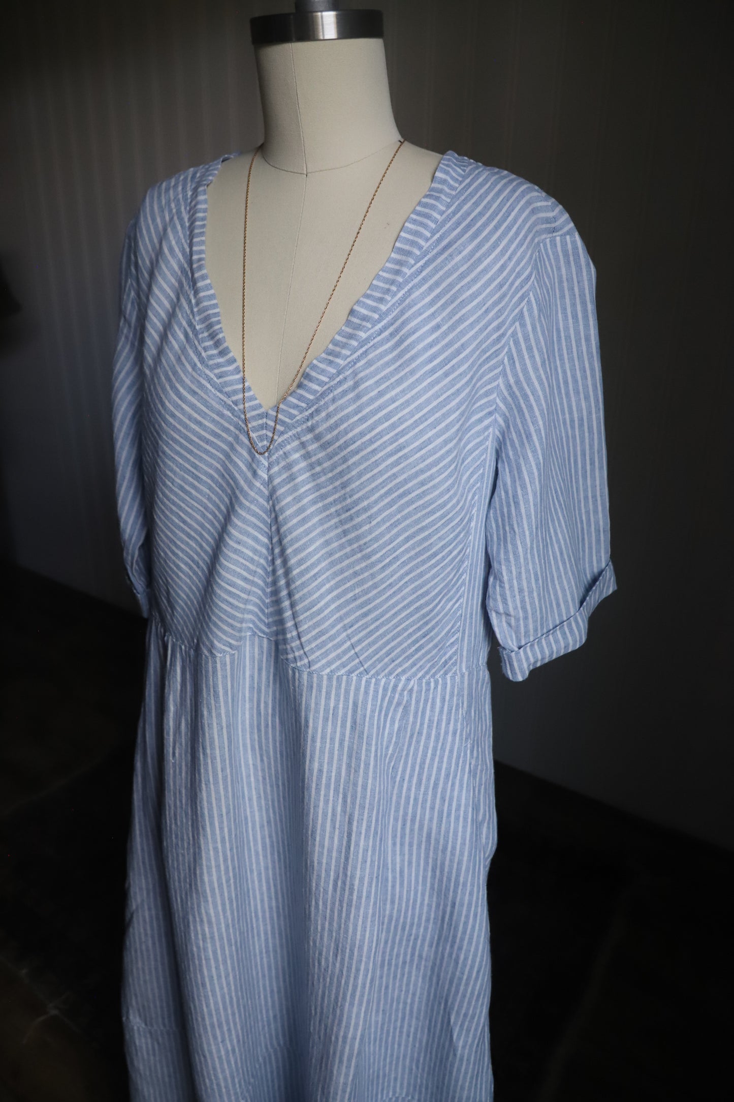 Poetry 100% linen striped dress size 8