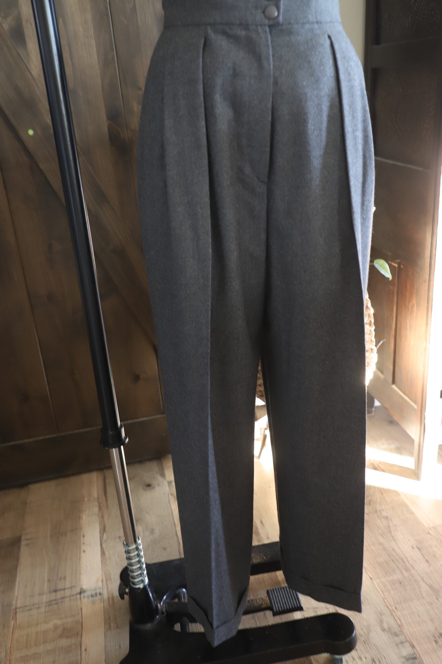 Bernard Zins Paris Wool/Cashmere trousers, 28” waist