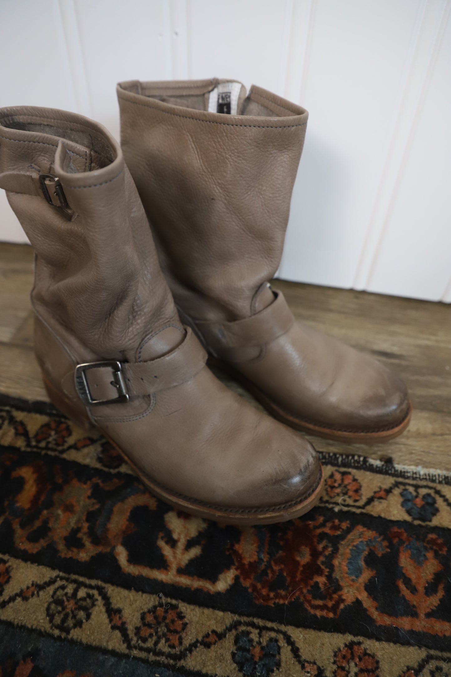 Frye lug boots size 7