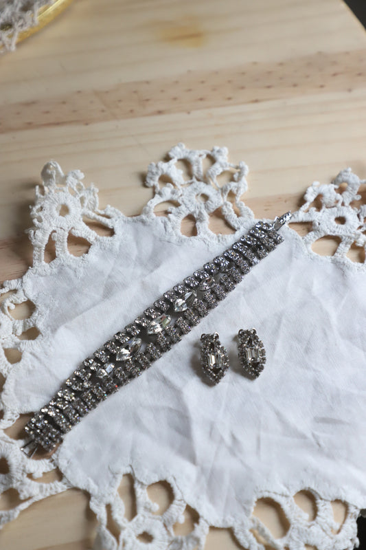 Vintage rinestone bracelet/earrings combo