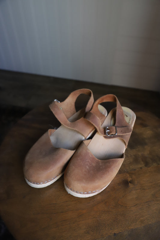Lotta from Stockholm leather clogs size 39