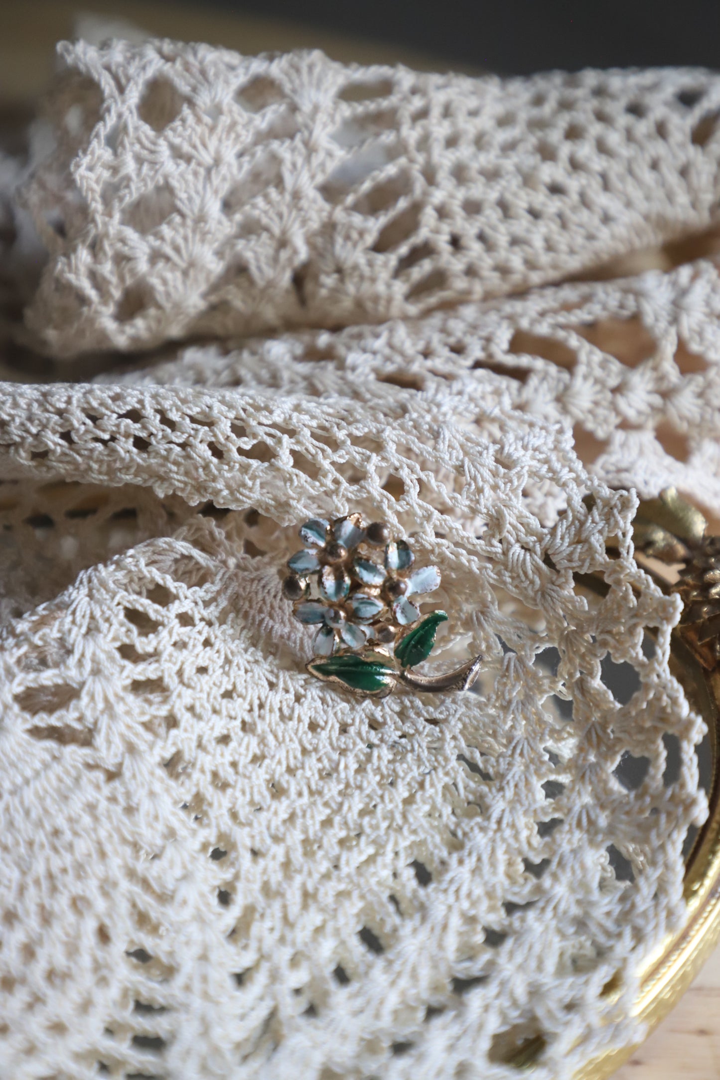 Vintage floral brooch
