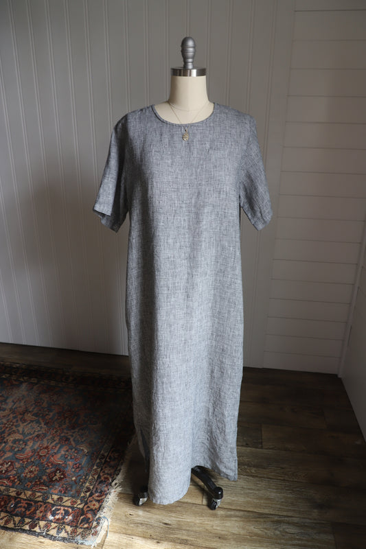 Vintage linen dress (see description for size)