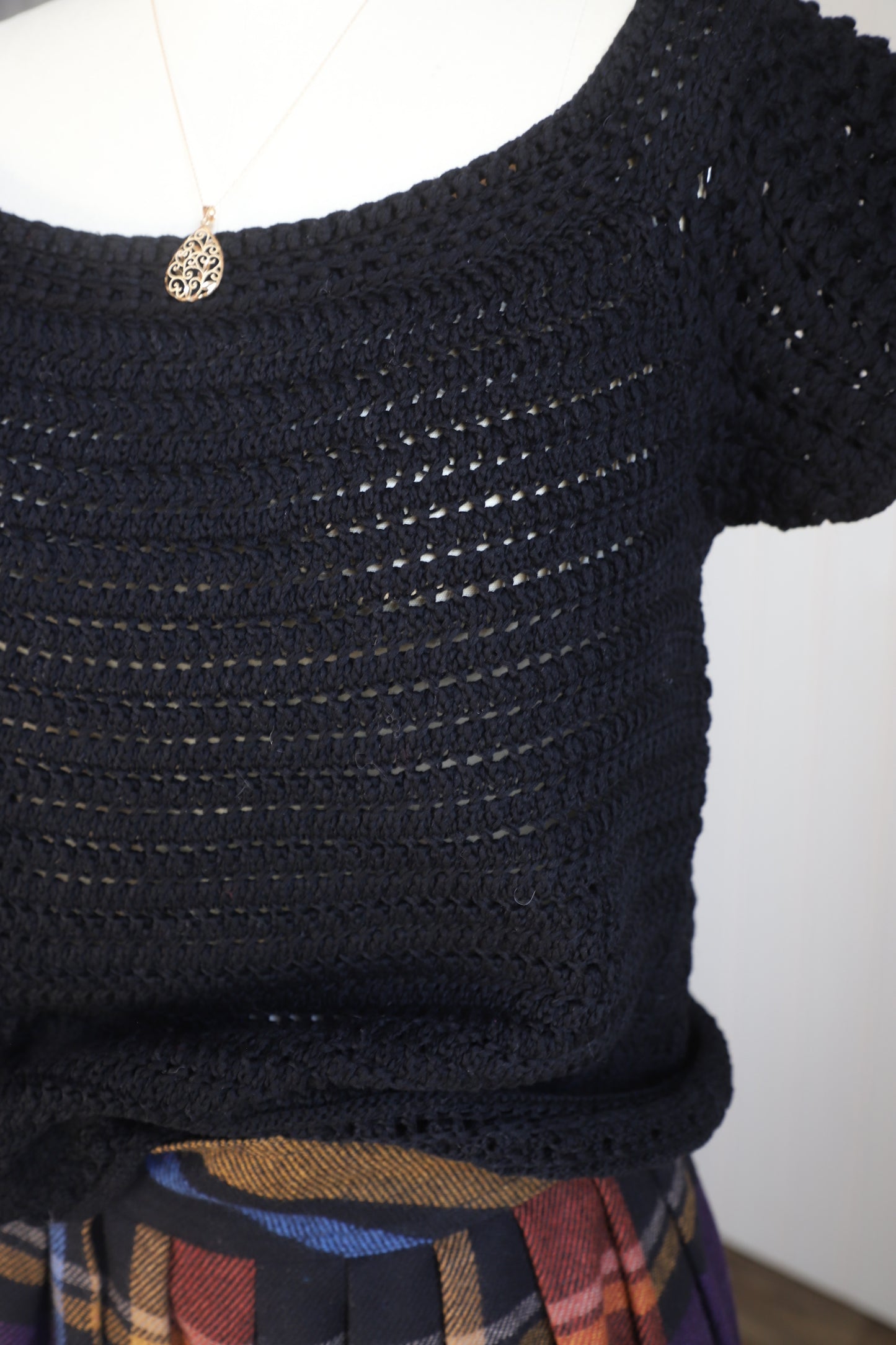 Vince cotton crochet top size S/M