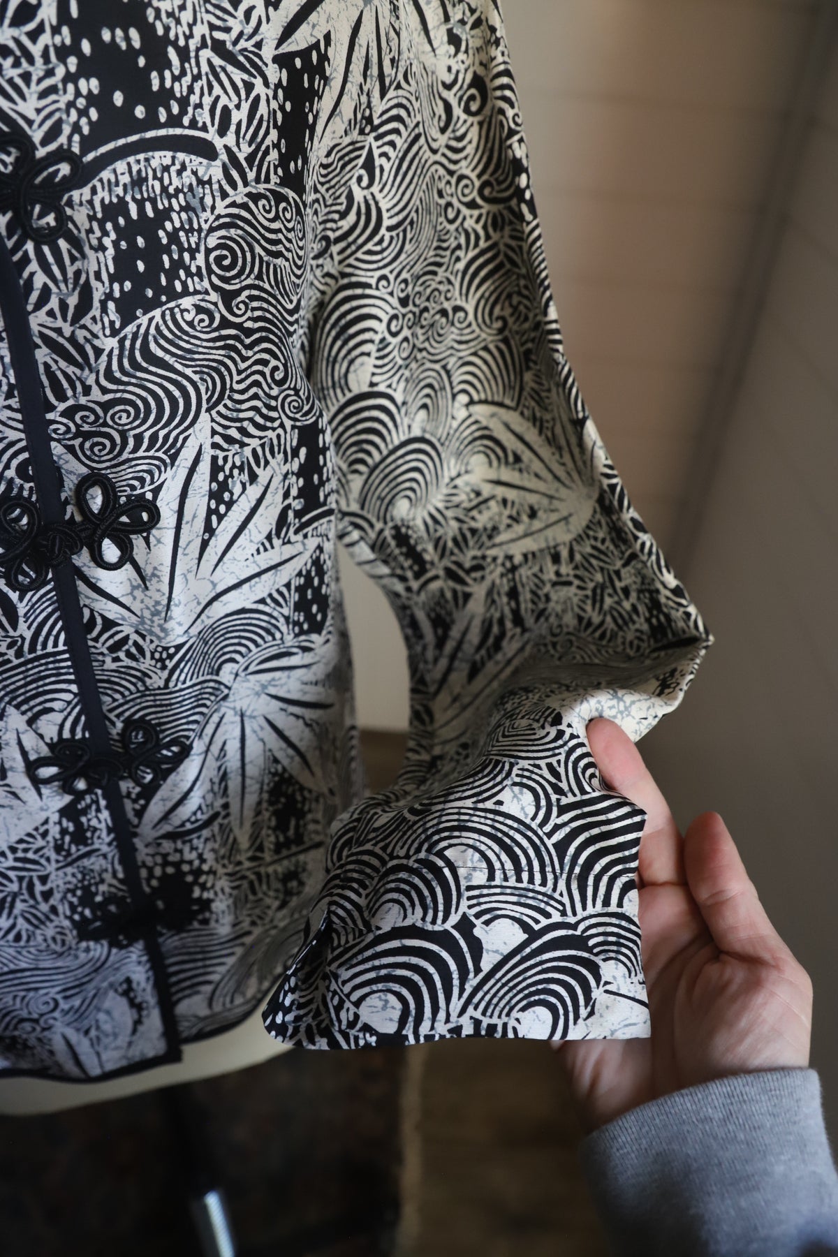 Vintage 90’s deadstock (nwt) 100% silk blouse