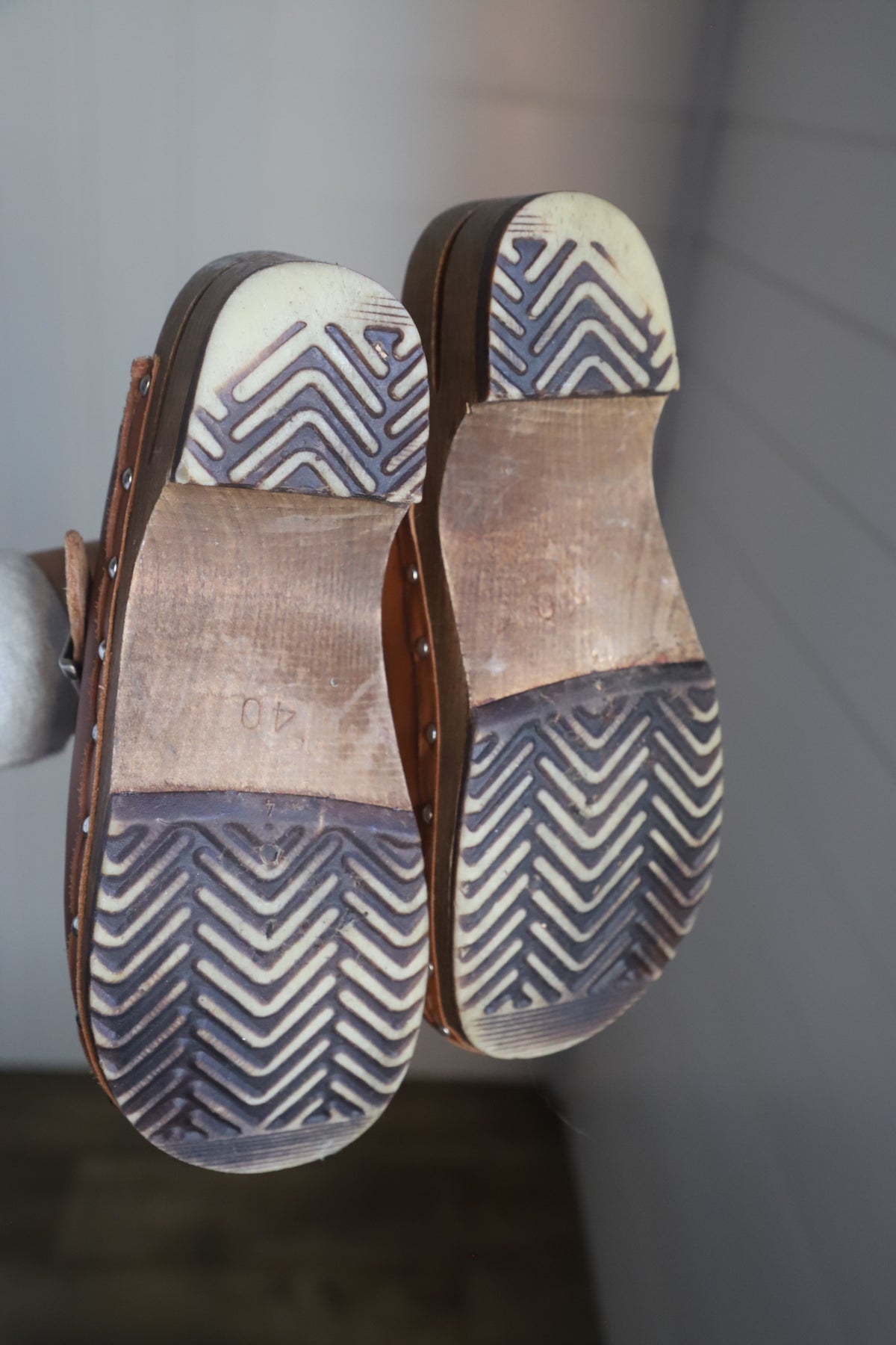 Sanita leather clogs size 40