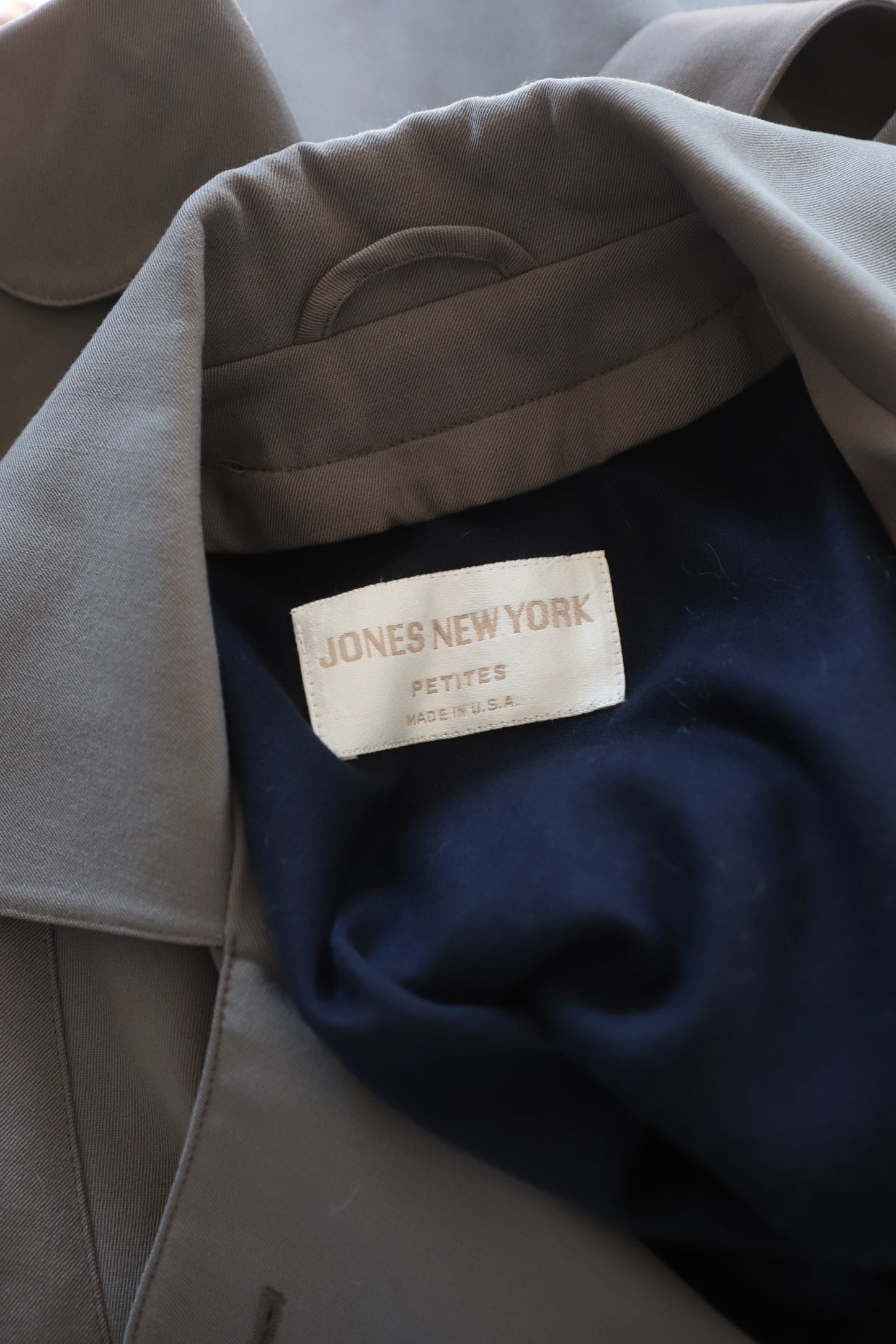 Vintage Jones NY wool trench, M/L