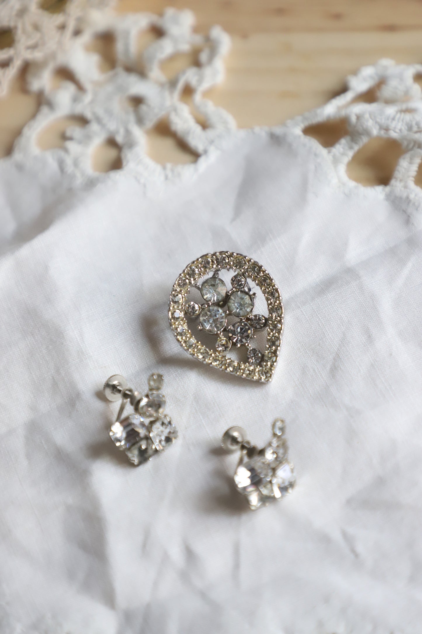 Vintage rhinestone brooch/earrings combo