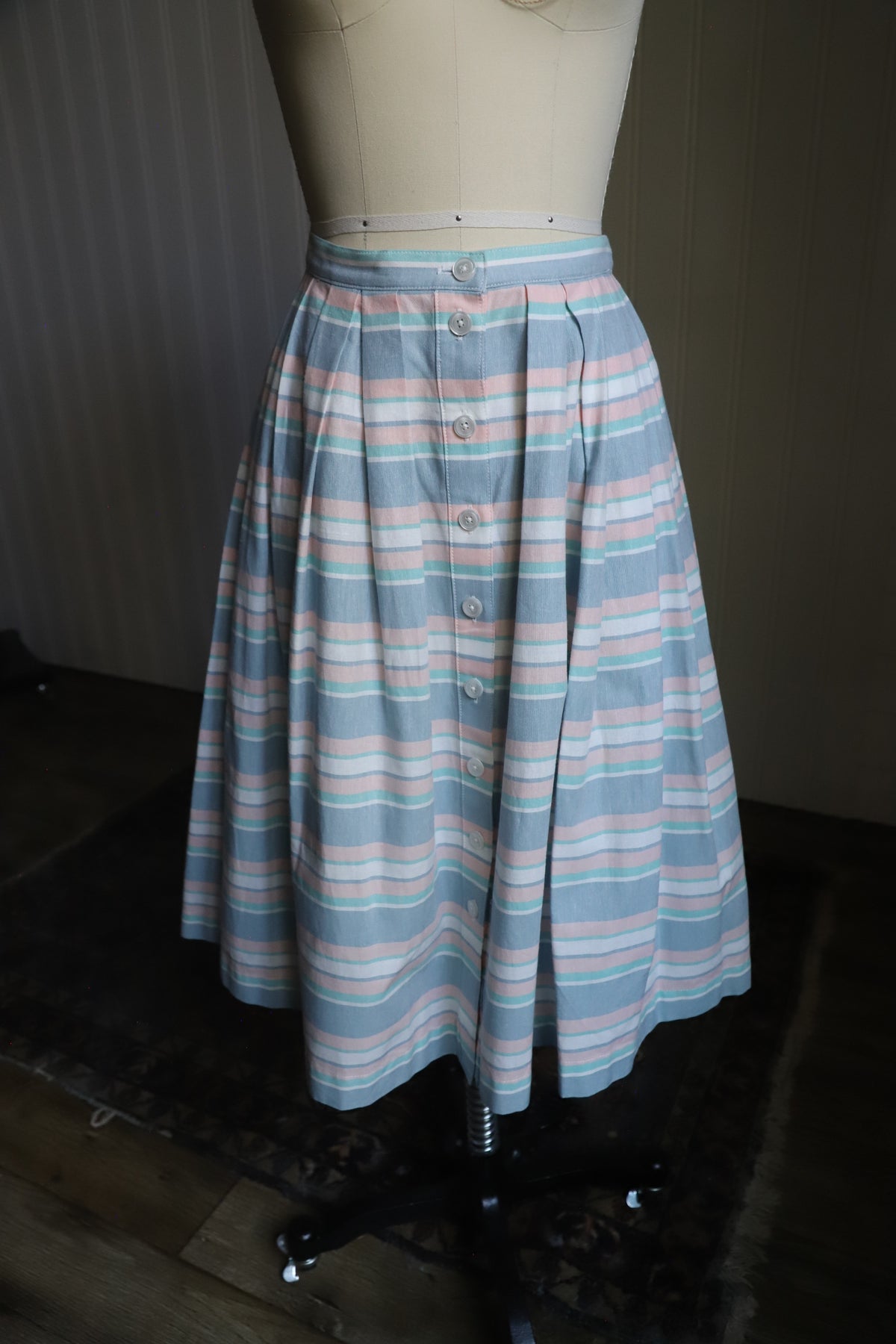 Brooks Brothers striped cotton/linen skirt size 4