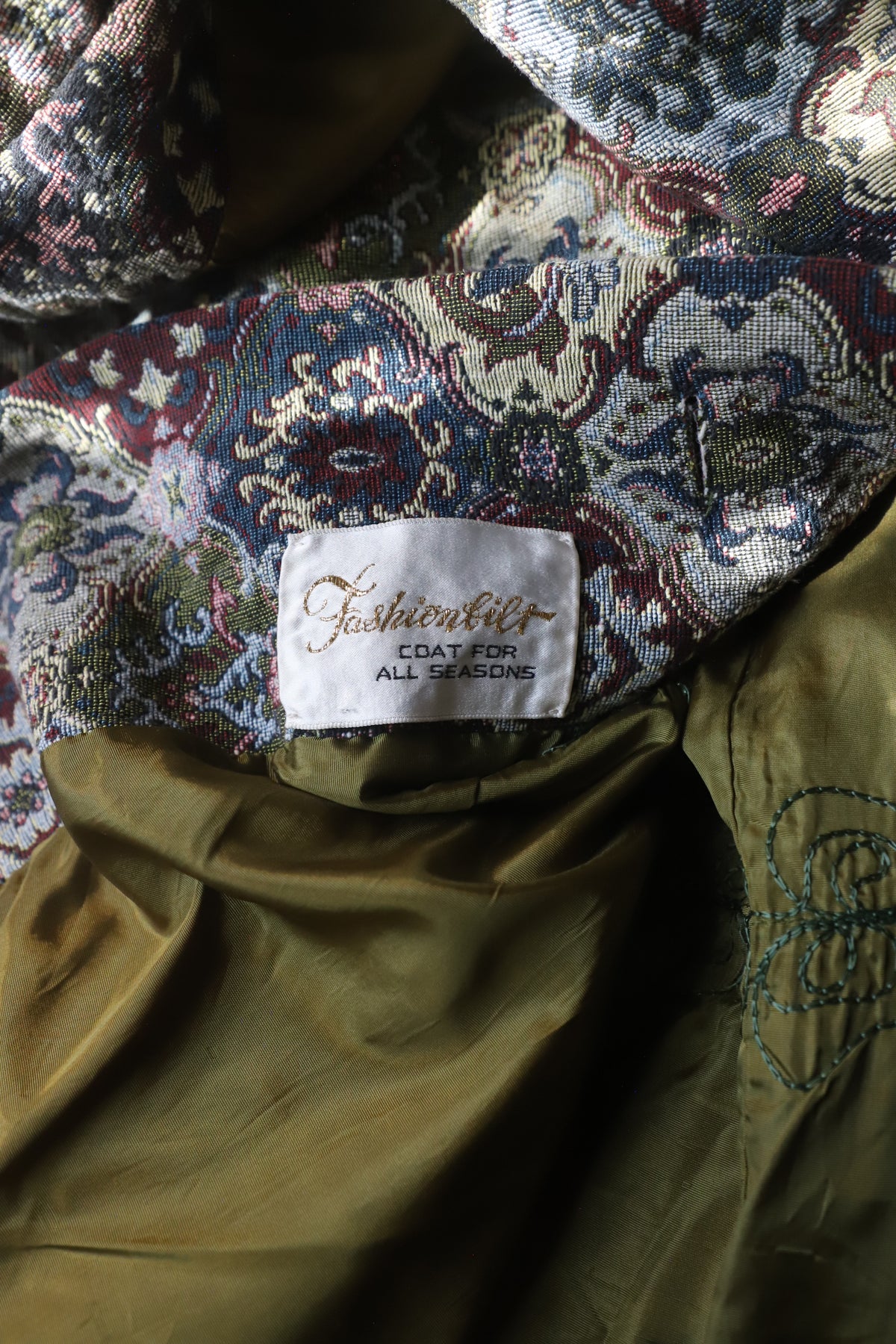 Vintage Fashionbilt tapestry coat