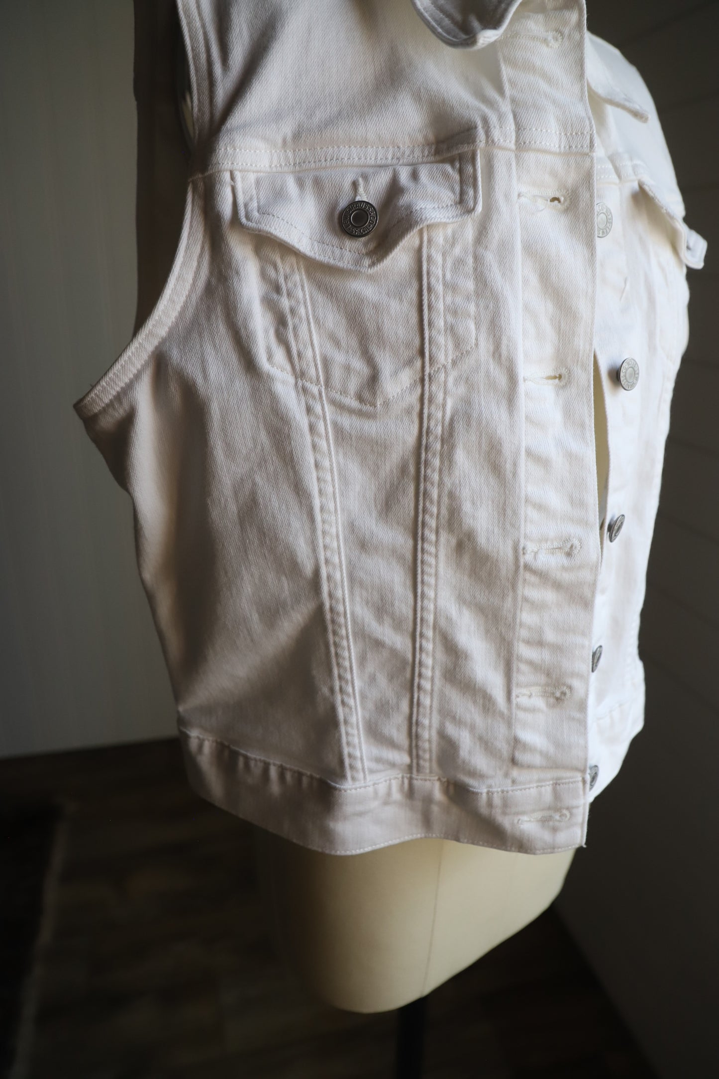 Levi brand denim vest size M (see description on sizing)