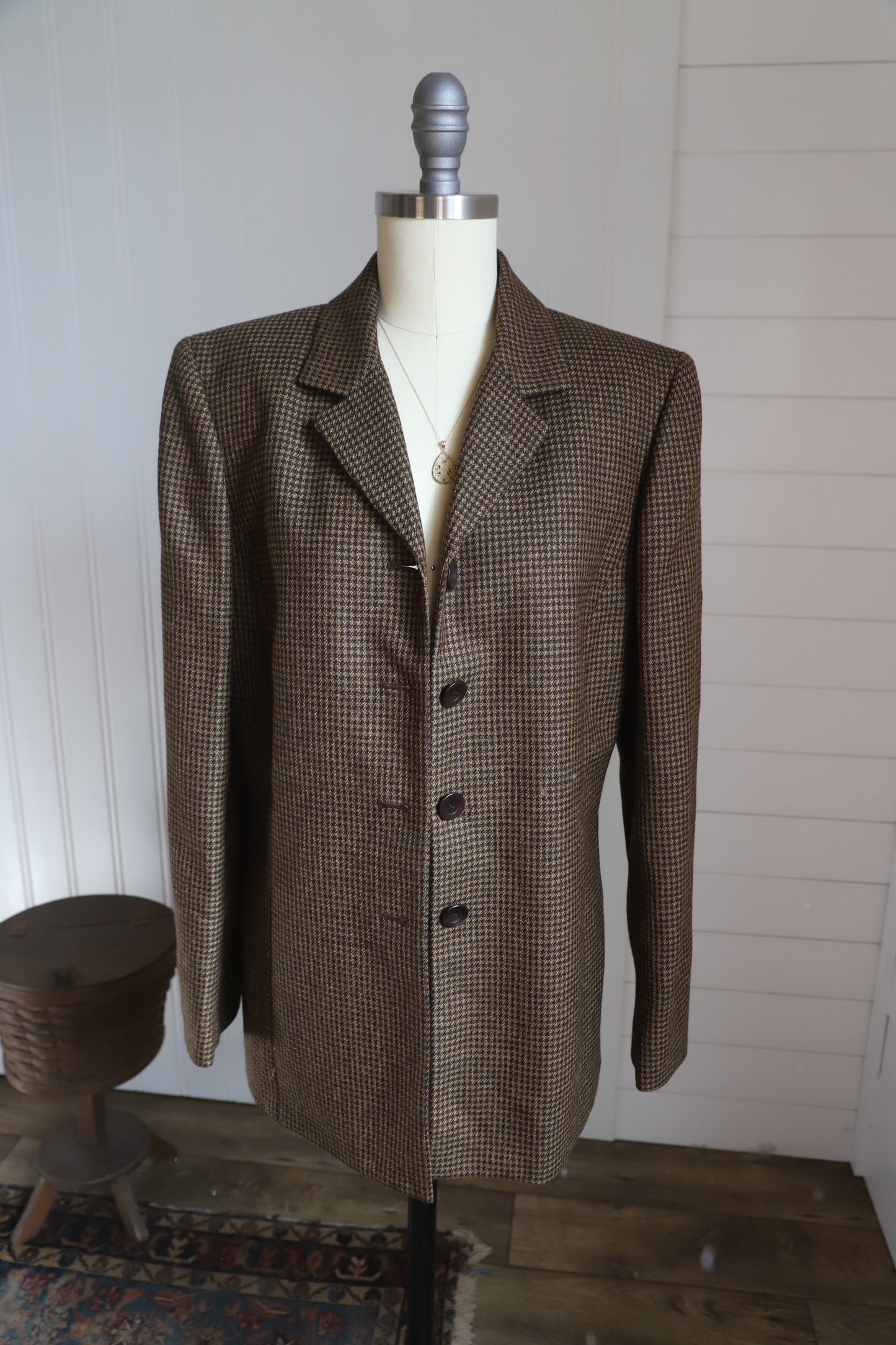 Liz Claiborne Wool blazer size 6