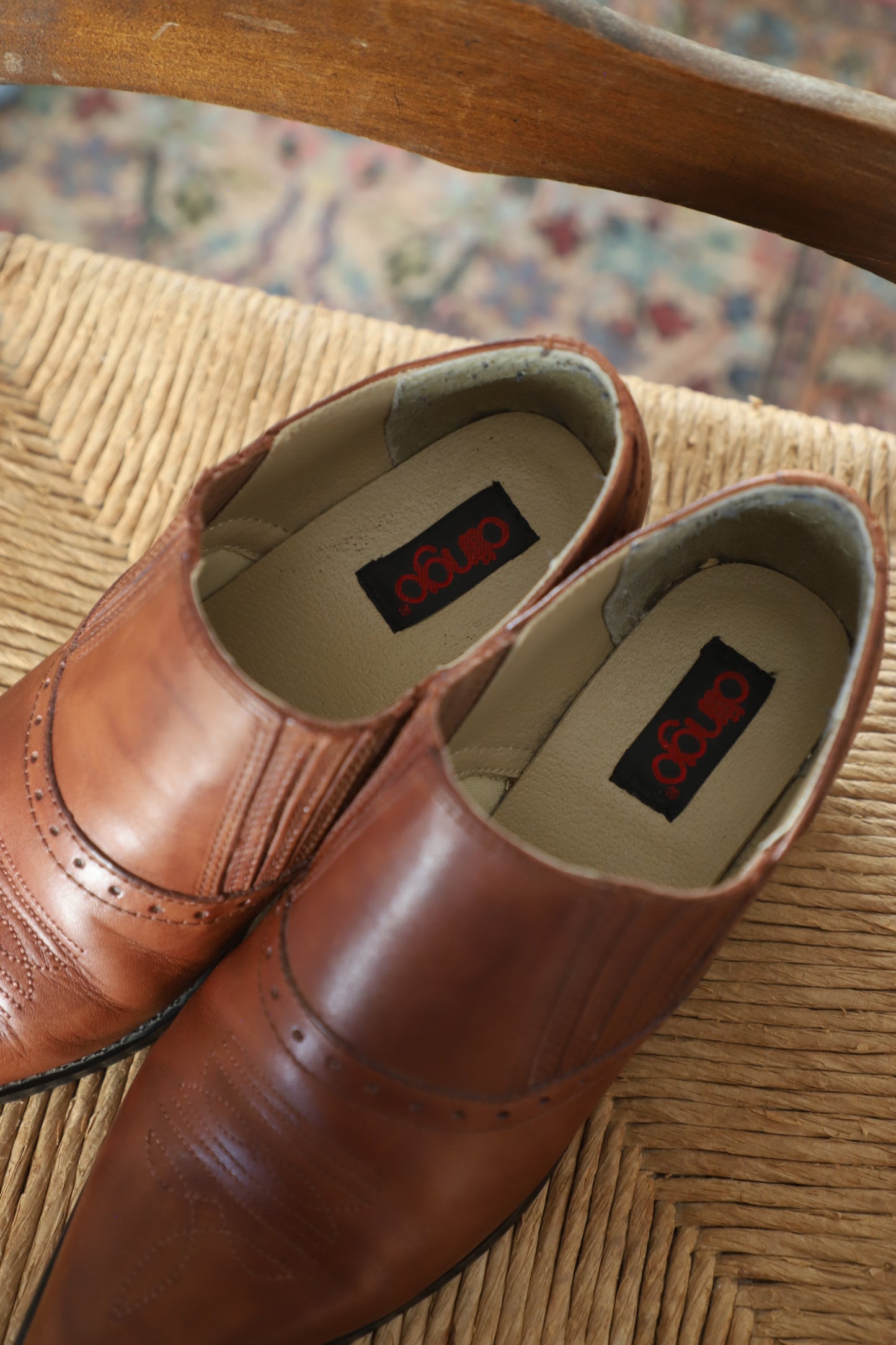 Vintage Dingo leather booties size 8.5