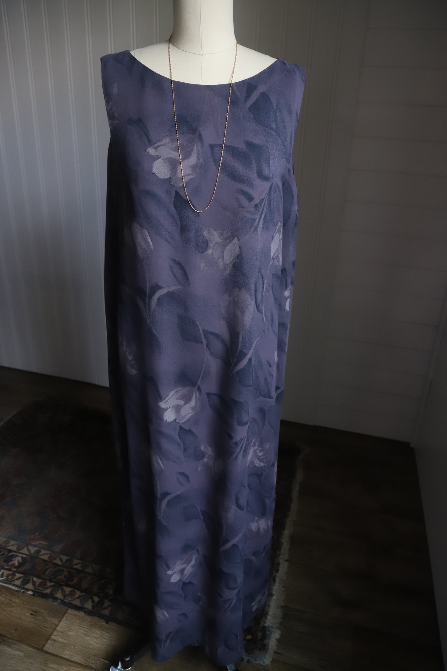 Vintage 90’s silk dress size 8