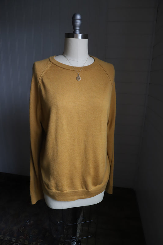 Banana Republic Italian Merino Wool crew neck sweater
