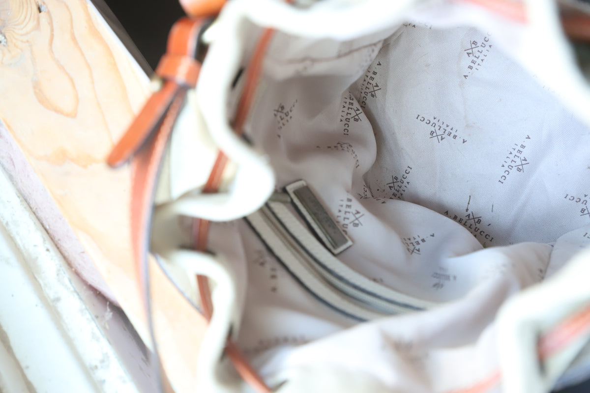 Vintage A. Bellucci leather bucket bag with crossbody strap