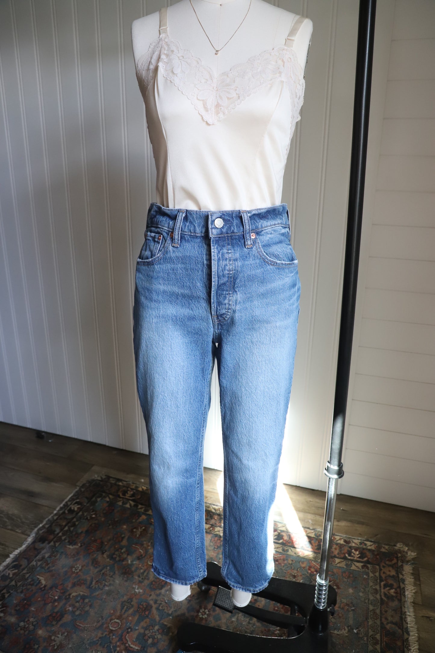 Gap cheeky straight high rise denim size 27/4