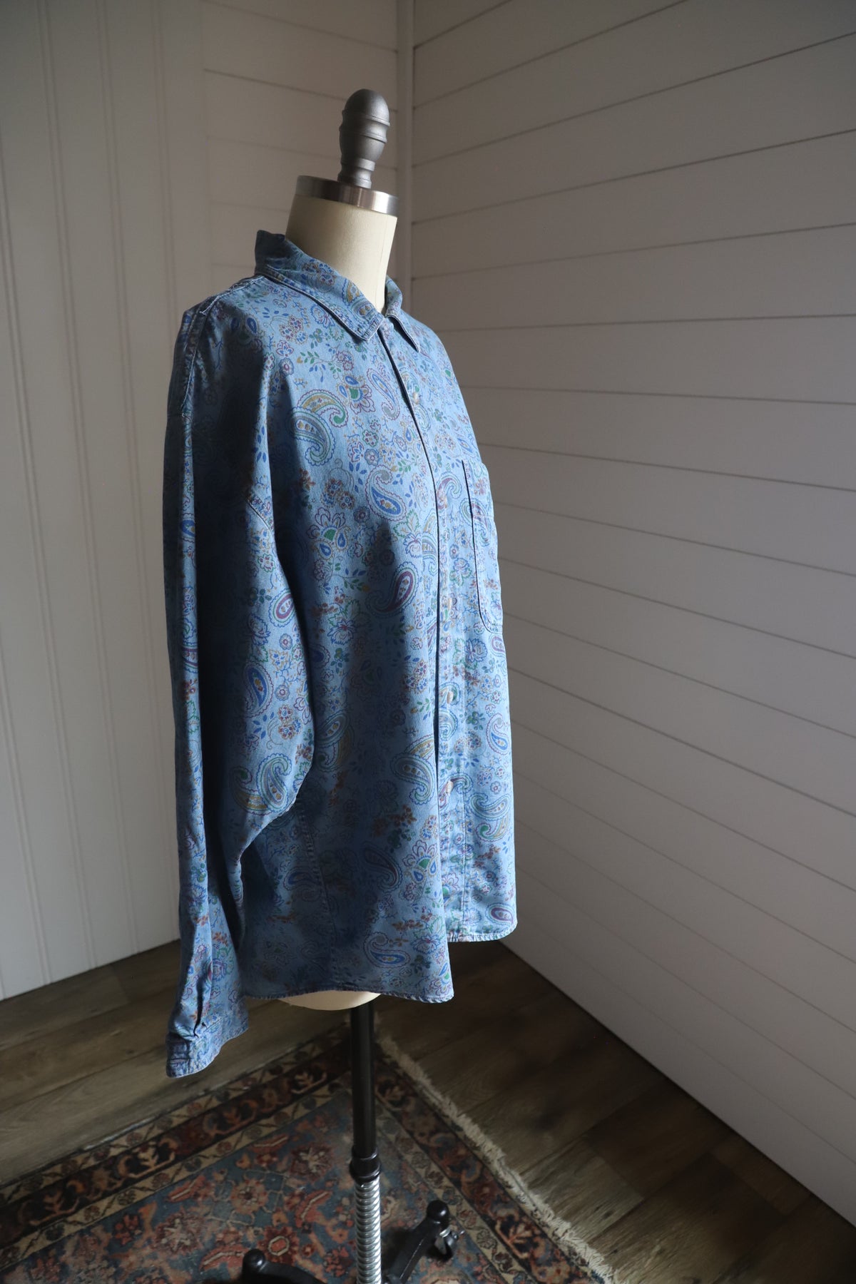 Vintage LizWear paisley chambray size S