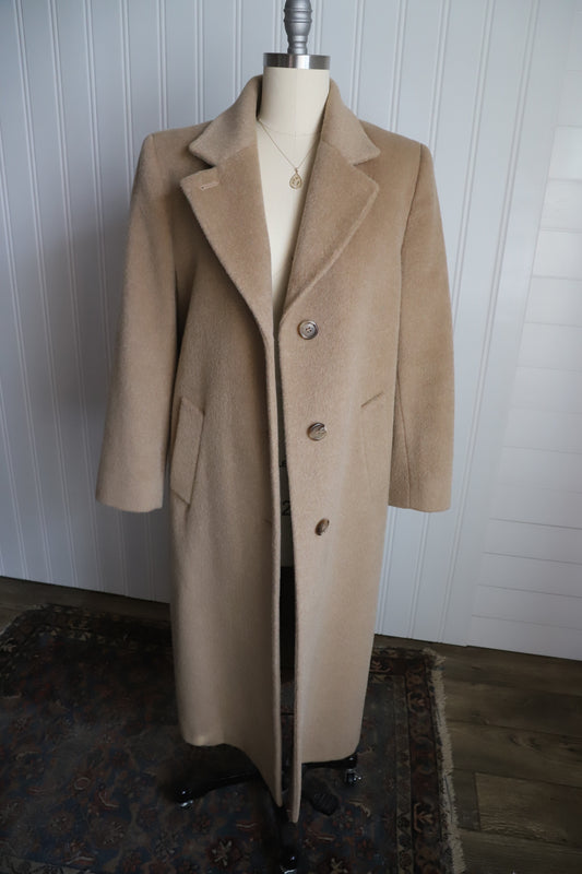 Vintage Jones NY Pure wool coat