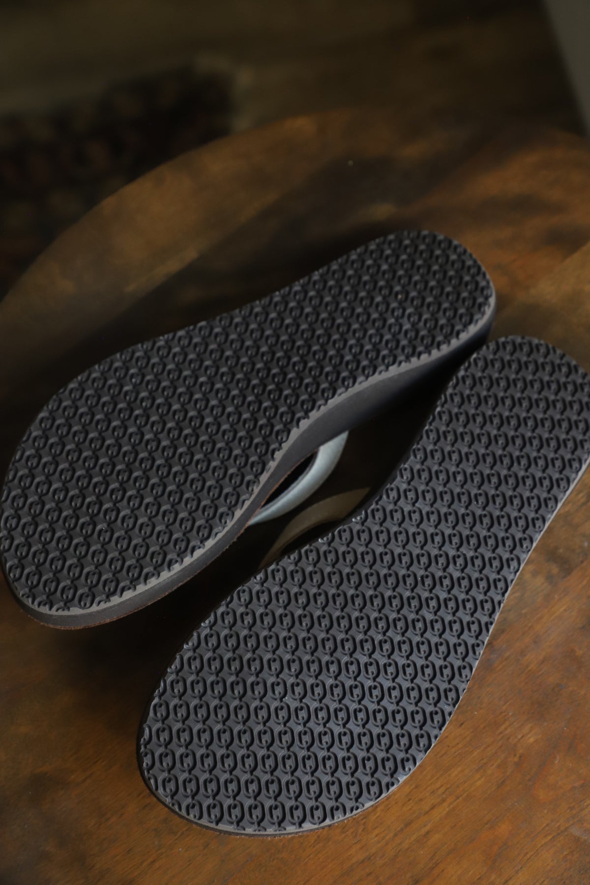 LLBean real leather flip flops size 8