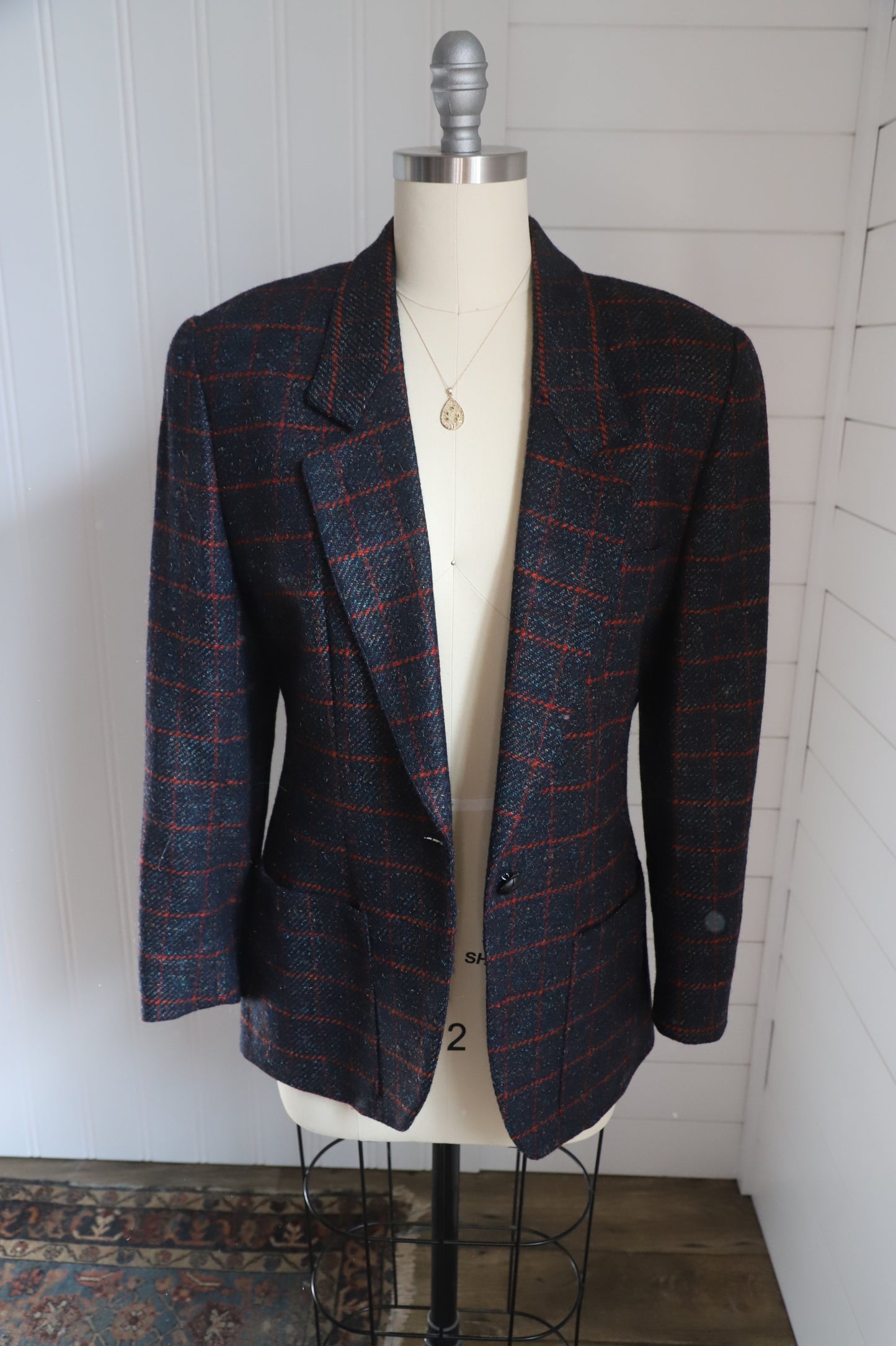 Vintage Anne Klein wool blend blazer size 10