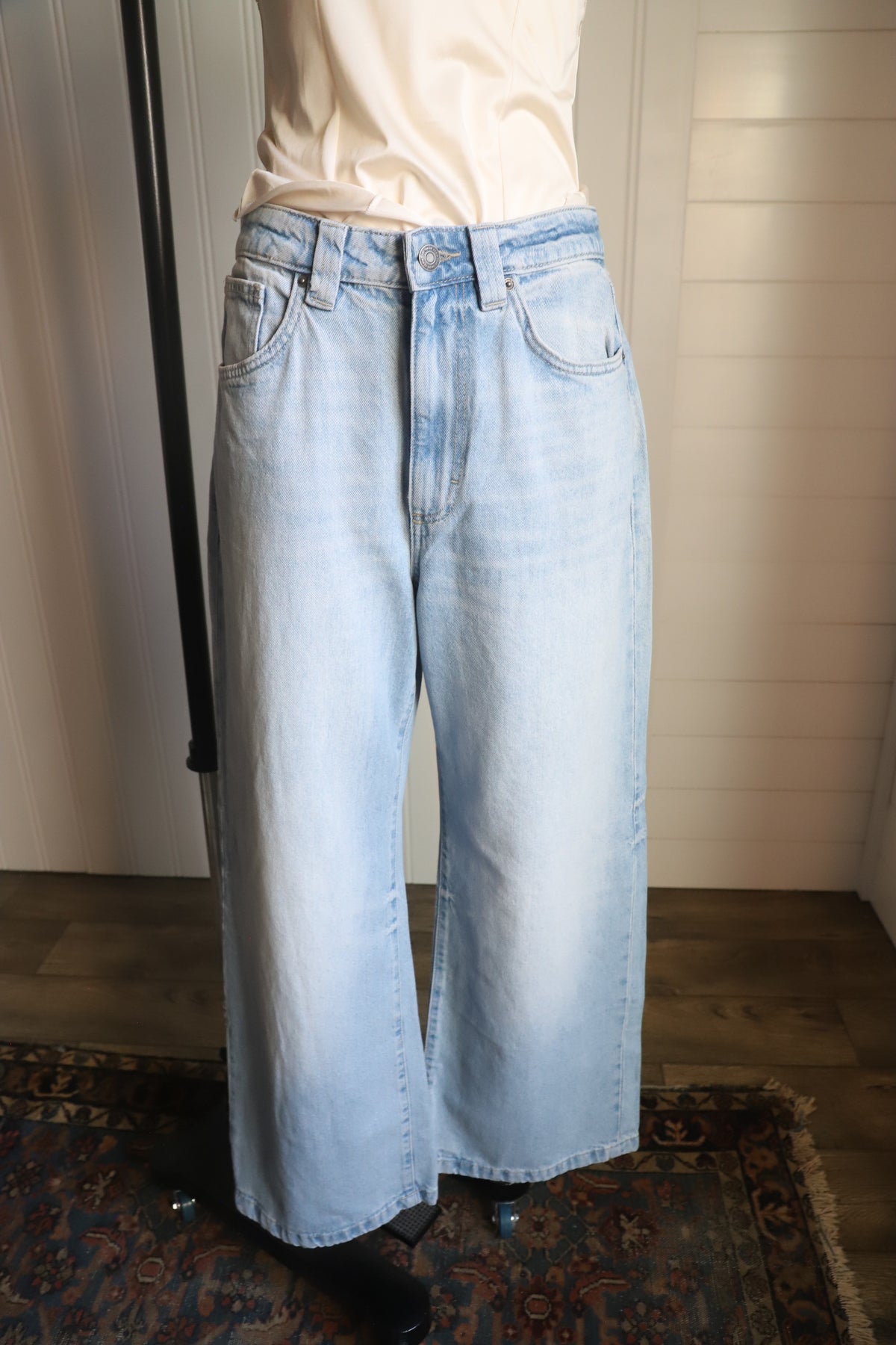 NWT Cotton On Super Low Baggy denim size 26